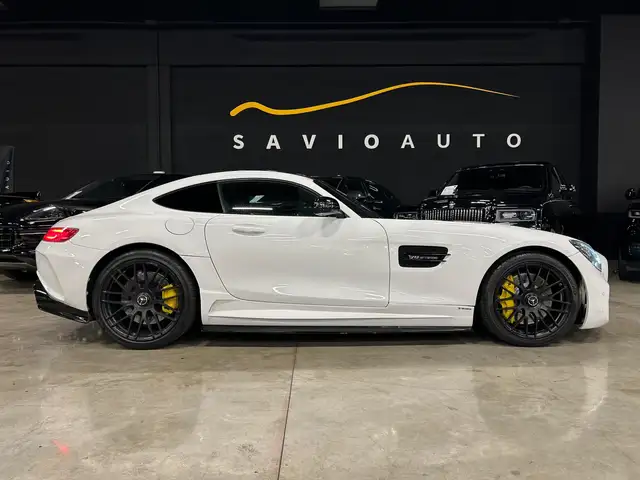 Mercedes-Benz Amg GT view 5