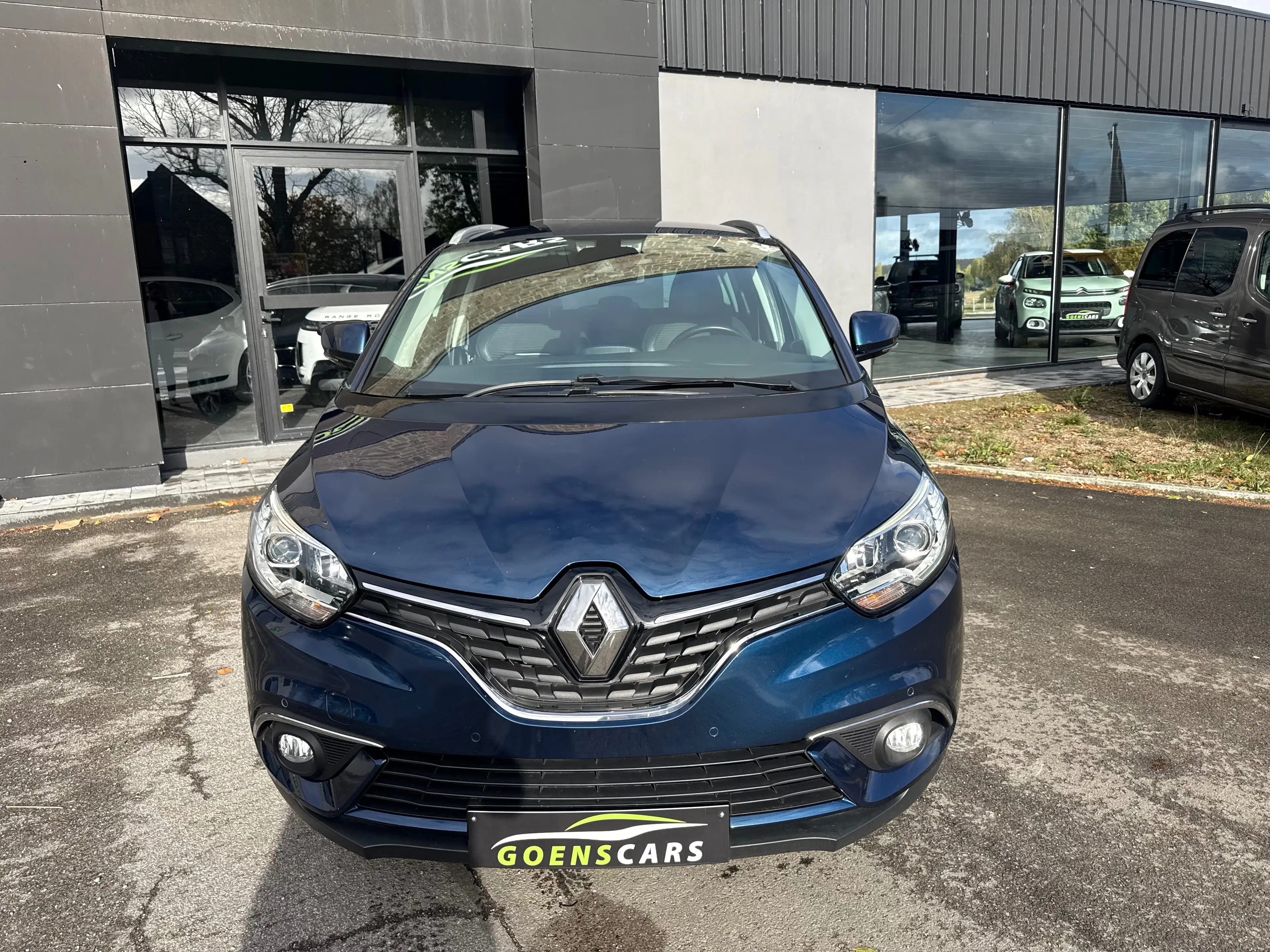 Renault Grand Scenic Grand Scénic 1.7dCi 7 PLACES,CRUISE,CAMÉRA,CLIM,RADARS… — photo 2