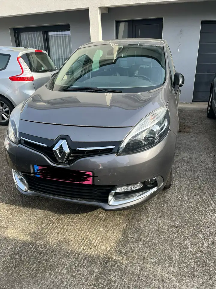 Renault Scenic Xmod dCi 110 Bose Edition EDC