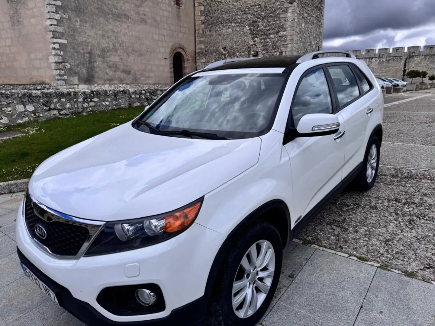 Kia Sorento 2.2 CRDi Emotion Aut. Blanc - 1