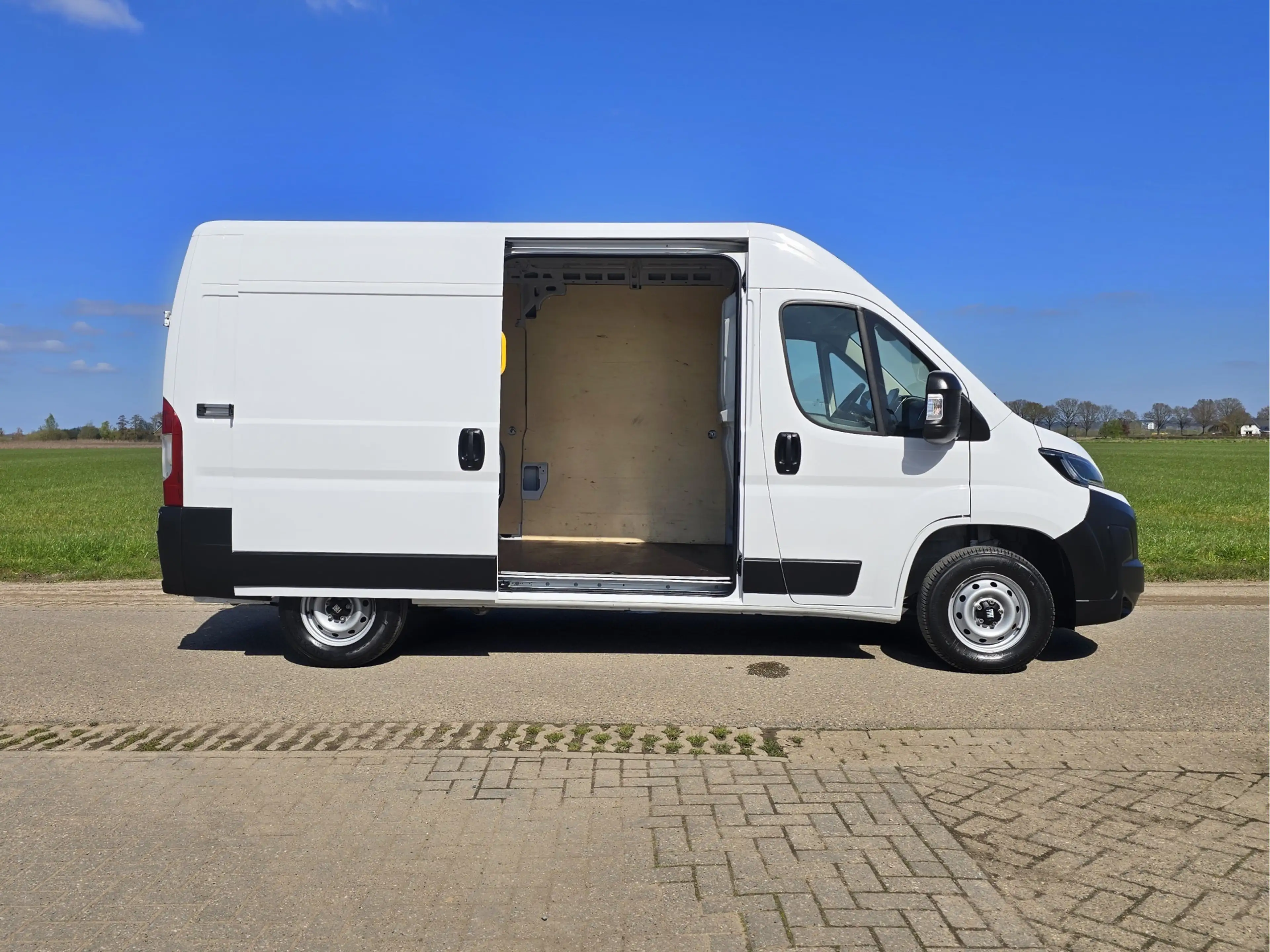 Fiat Ducato 2.2 MultiJet L2 H2 3.5t - 140 Pk - Euro 6 - Groot — photo 27