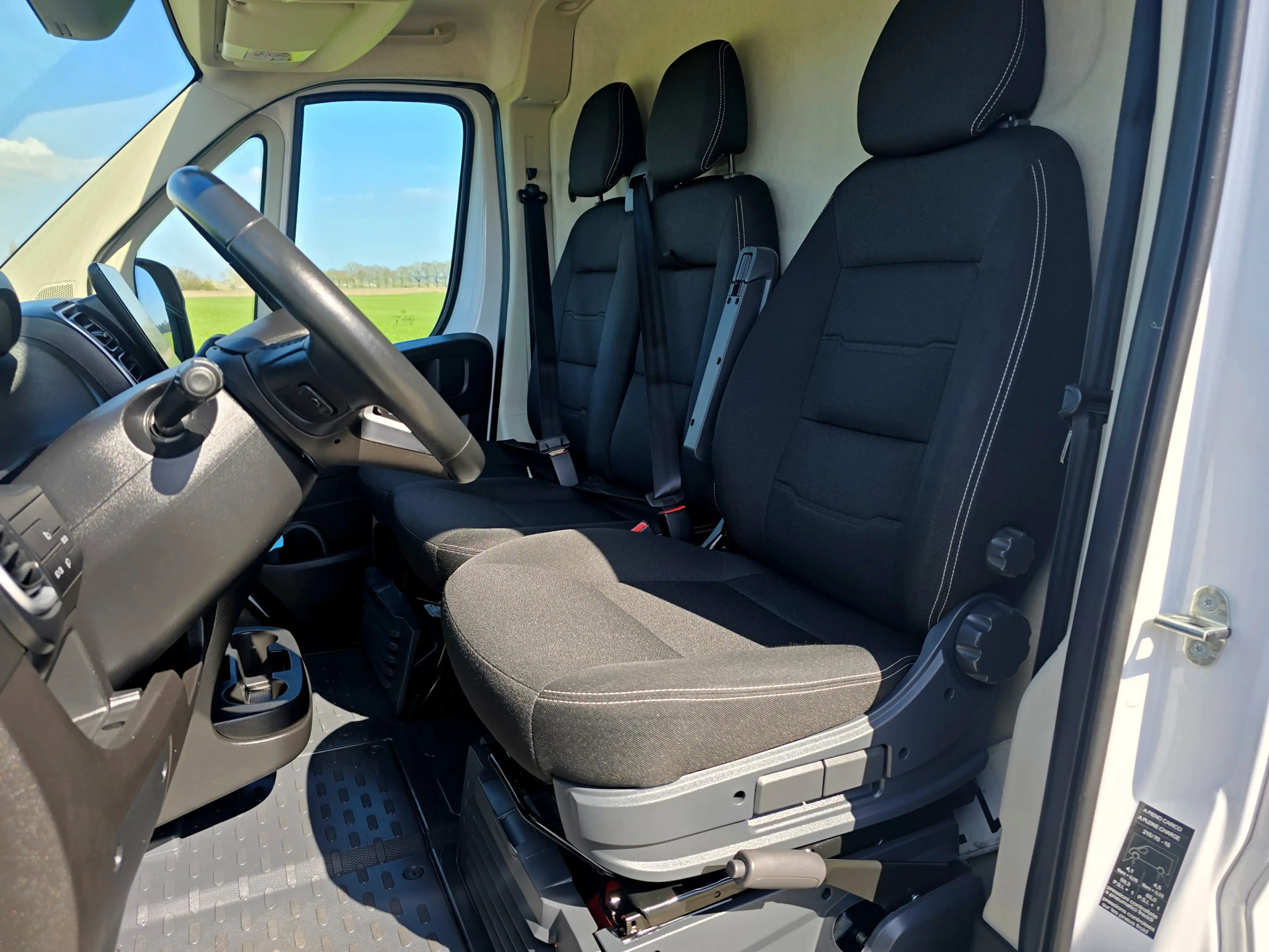 Fiat Ducato 2.2 MultiJet L2 H2 3.5t - 140 Pk - Euro 6 - Groot — photo 21