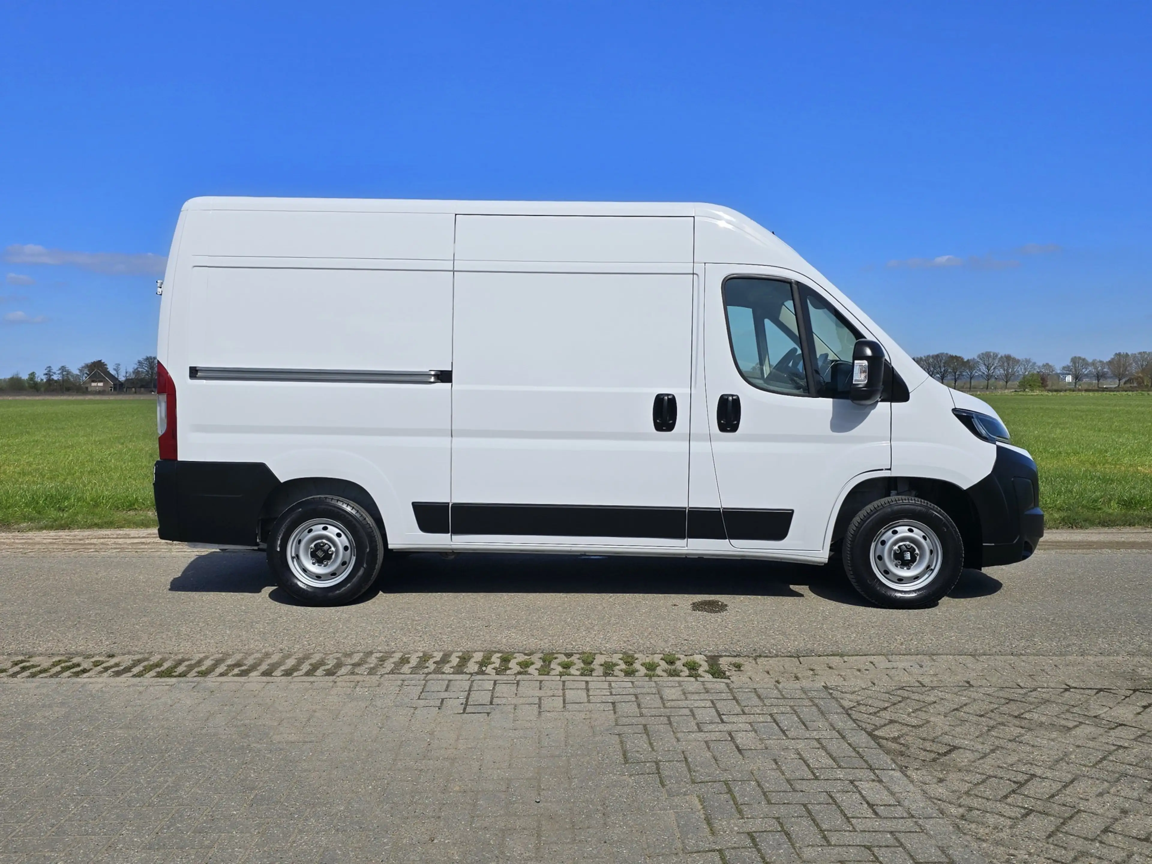Fiat Ducato 2.2 MultiJet L2 H2 3.5t - 140 Pk - Euro 6 - Groot — photo 9