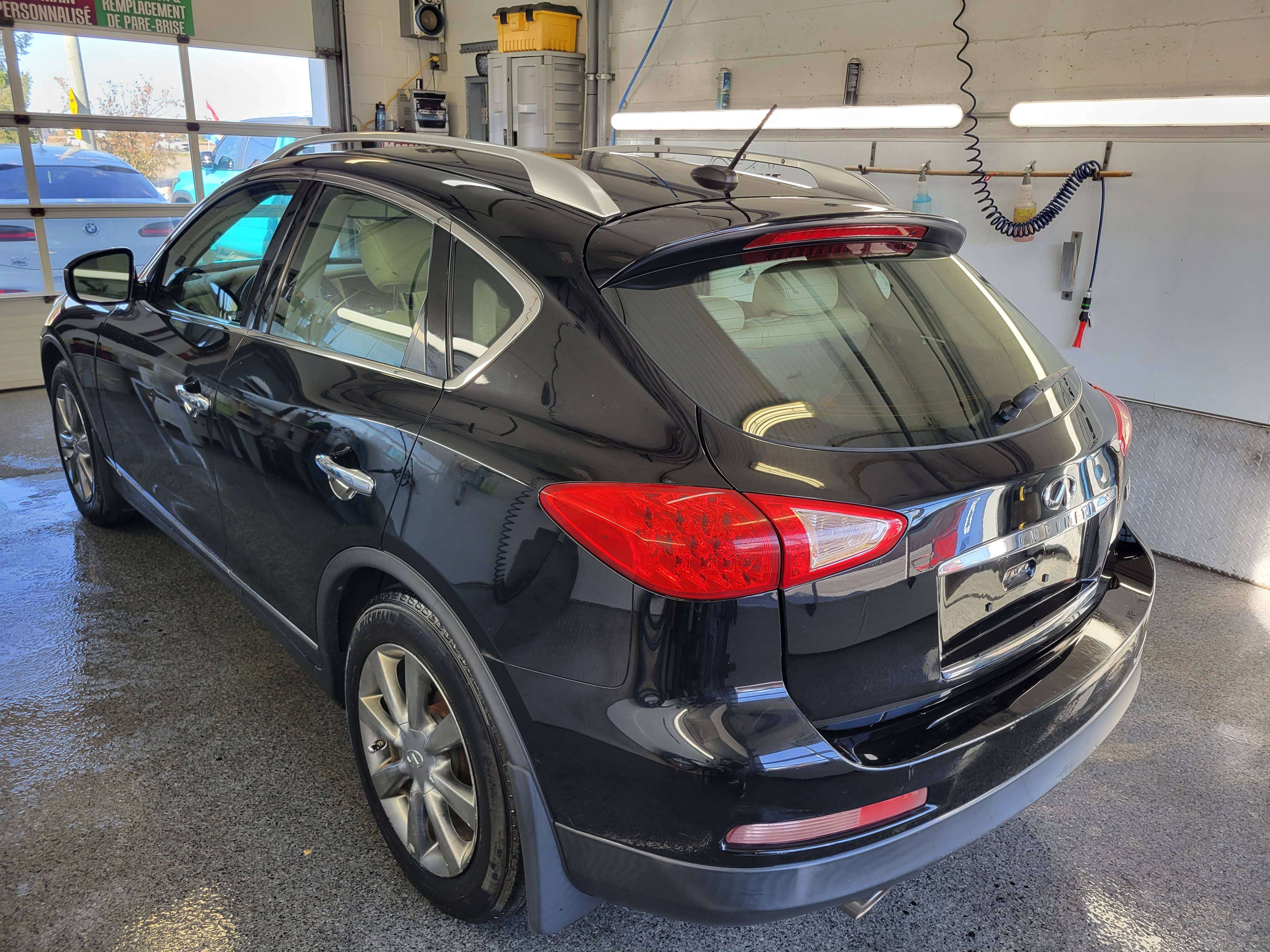 2011 Infiniti EX