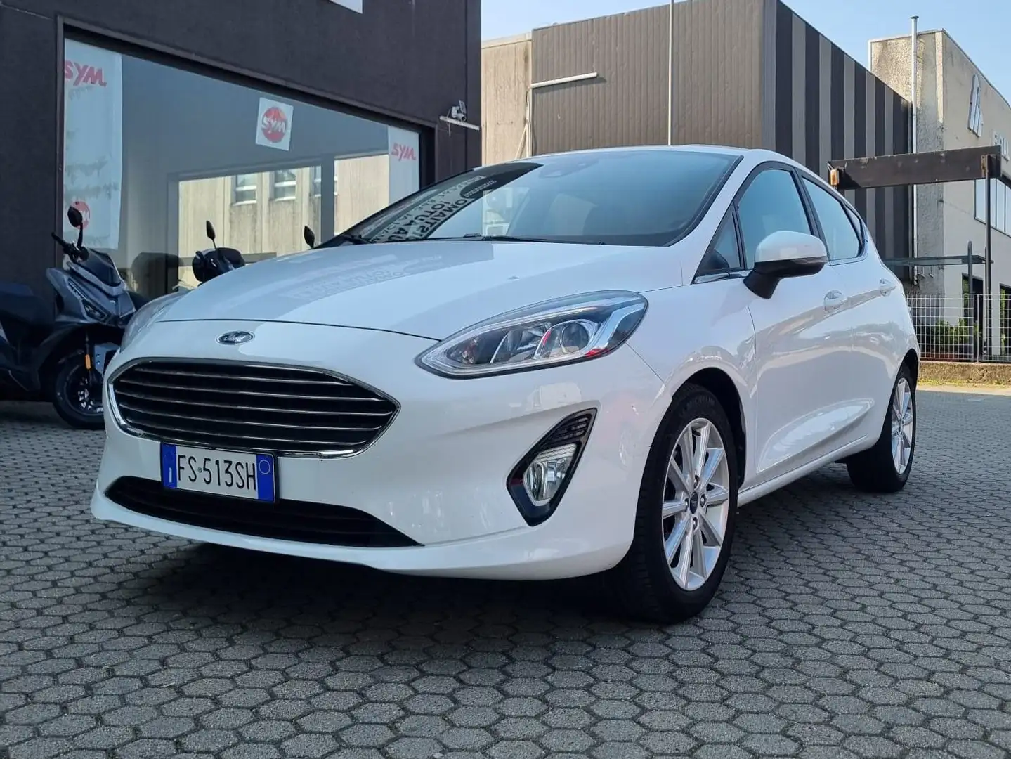 Ford Fiesta Fiesta 5p 1.0 ecoboost Titanium 100cv Bianco - 1