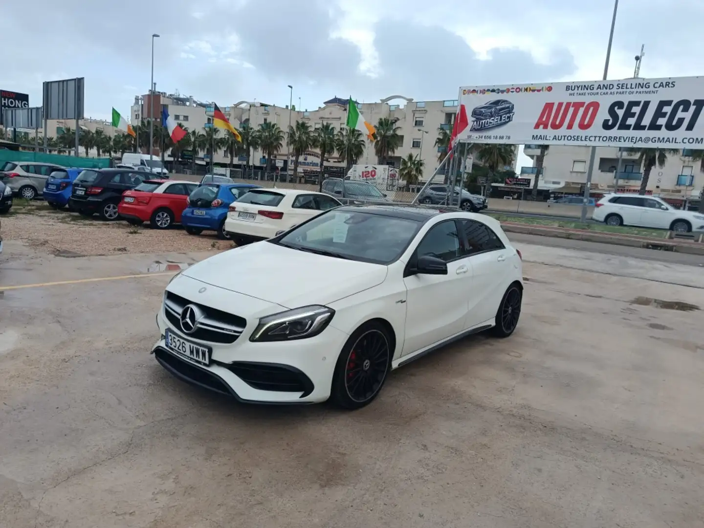 Mercedes-Benz A 45 AMG 4Matic 7G-DCT Wit - 1