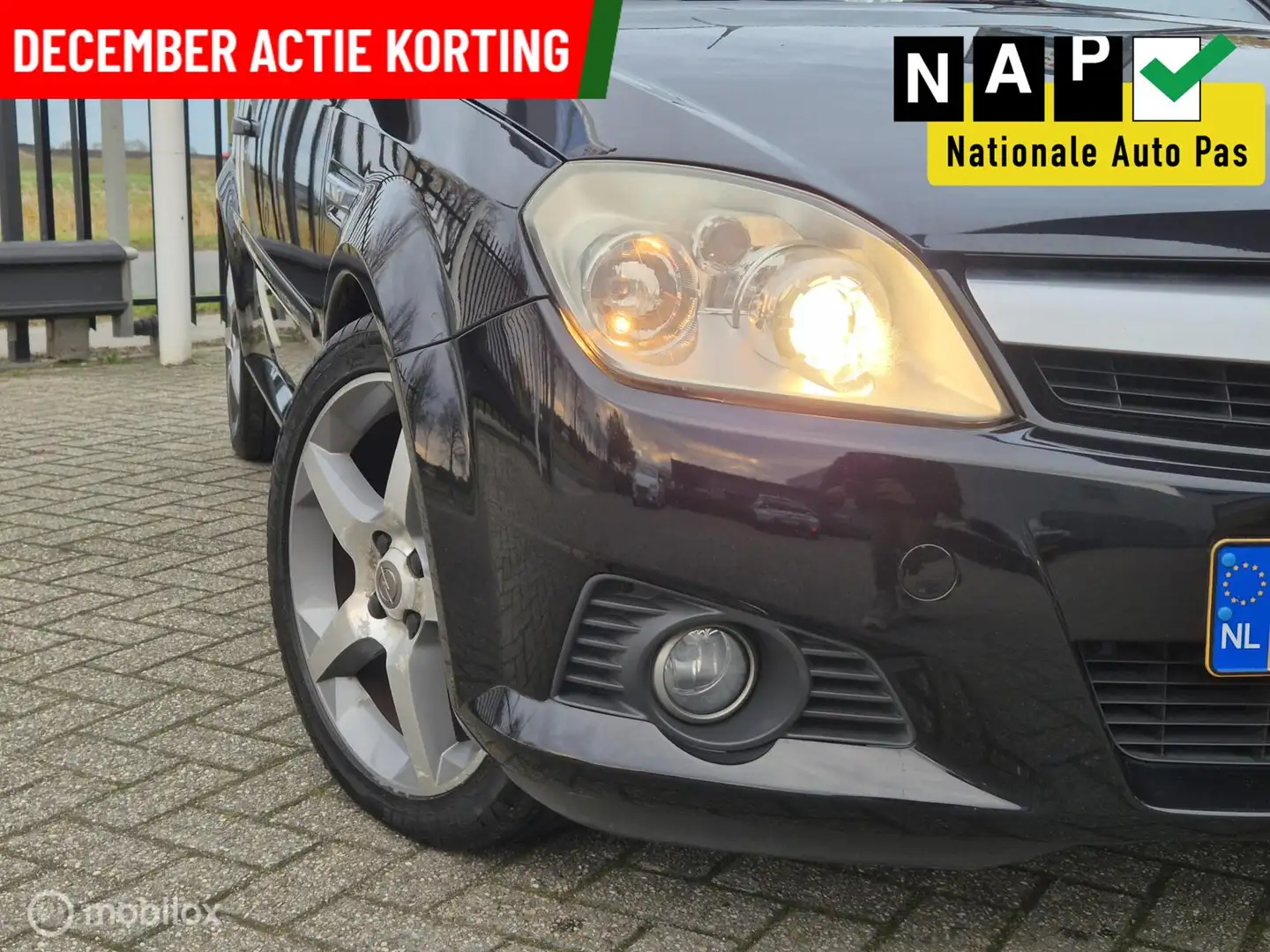 Opel Tigra TwinTop 1.4-16V Linea Rossa | Stoel vw | Airco Fekete - 2