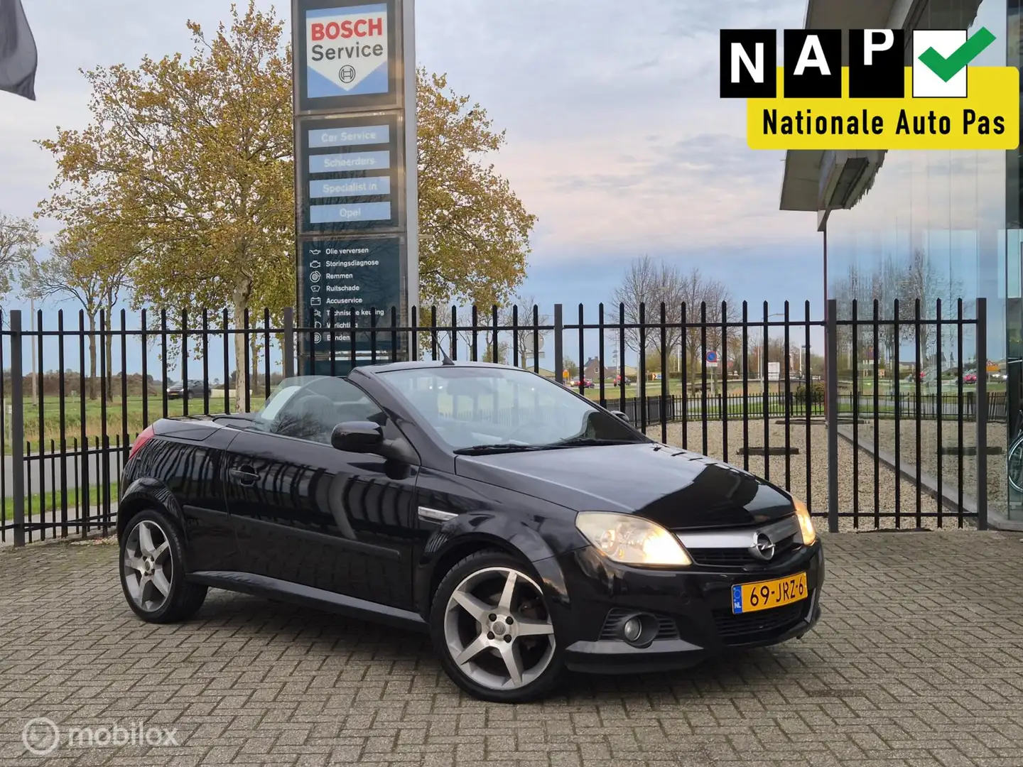 Opel Tigra TwinTop 1.4-16V Linea Rossa | Stoel vw | Airco Negro - 1