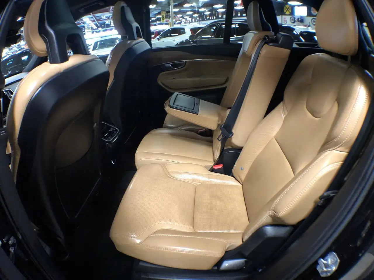 Volvo XC90 снимка Volvo XC90