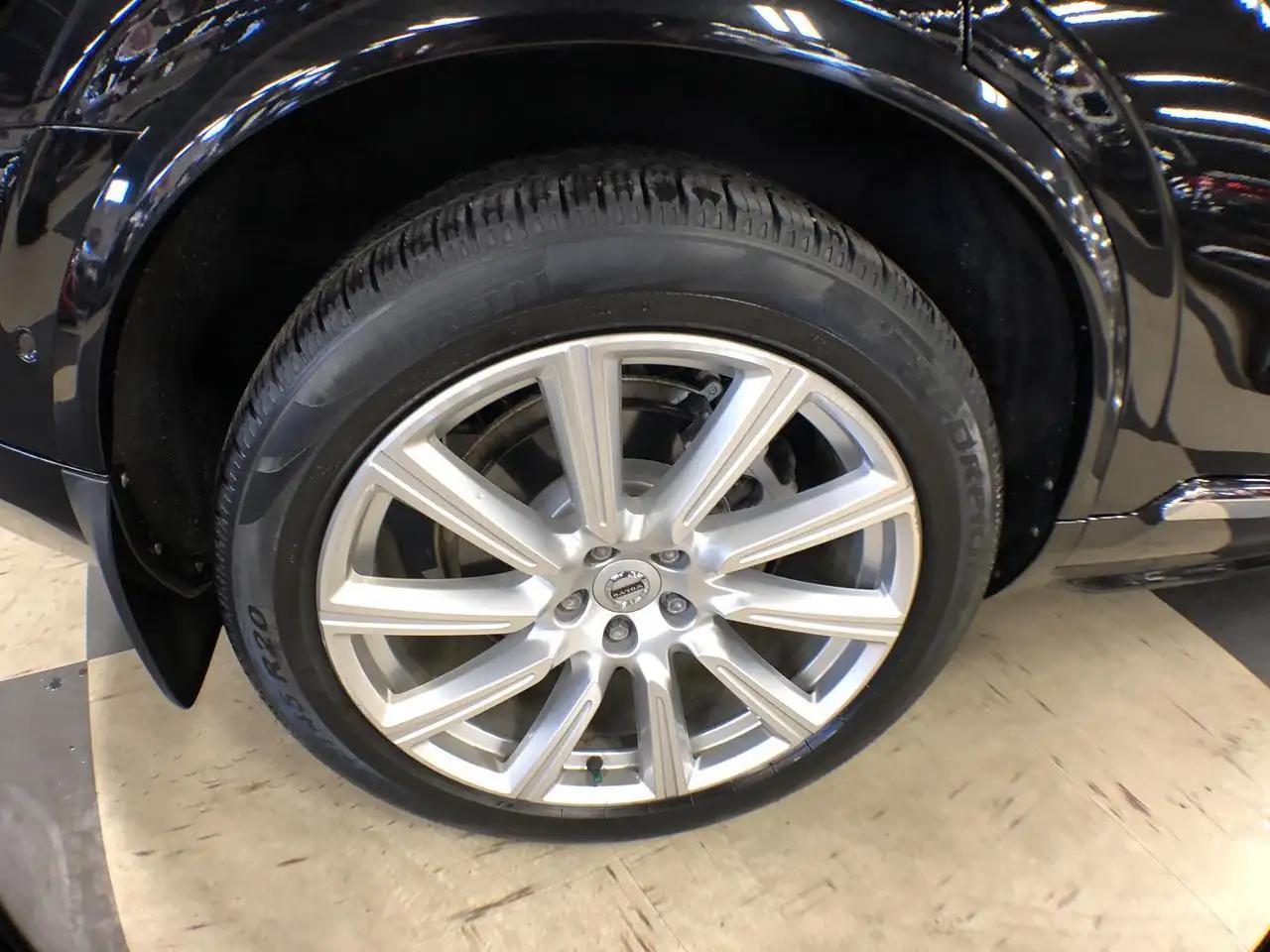 Volvo XC90 снимка Volvo XC90