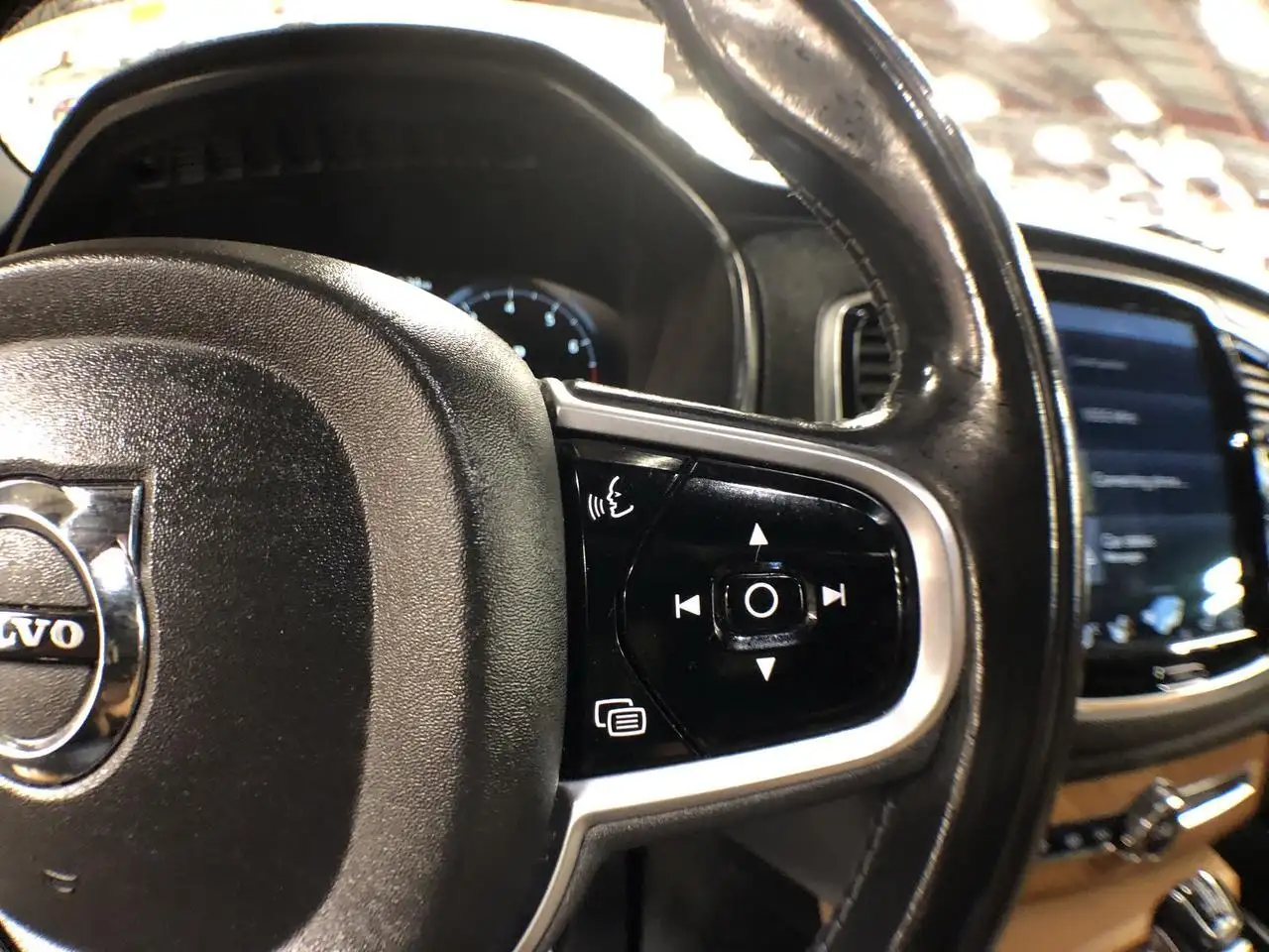 Volvo XC90 снимка Volvo XC90