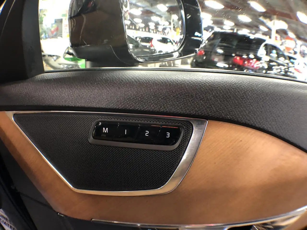 Volvo XC90 снимка Volvo XC90
