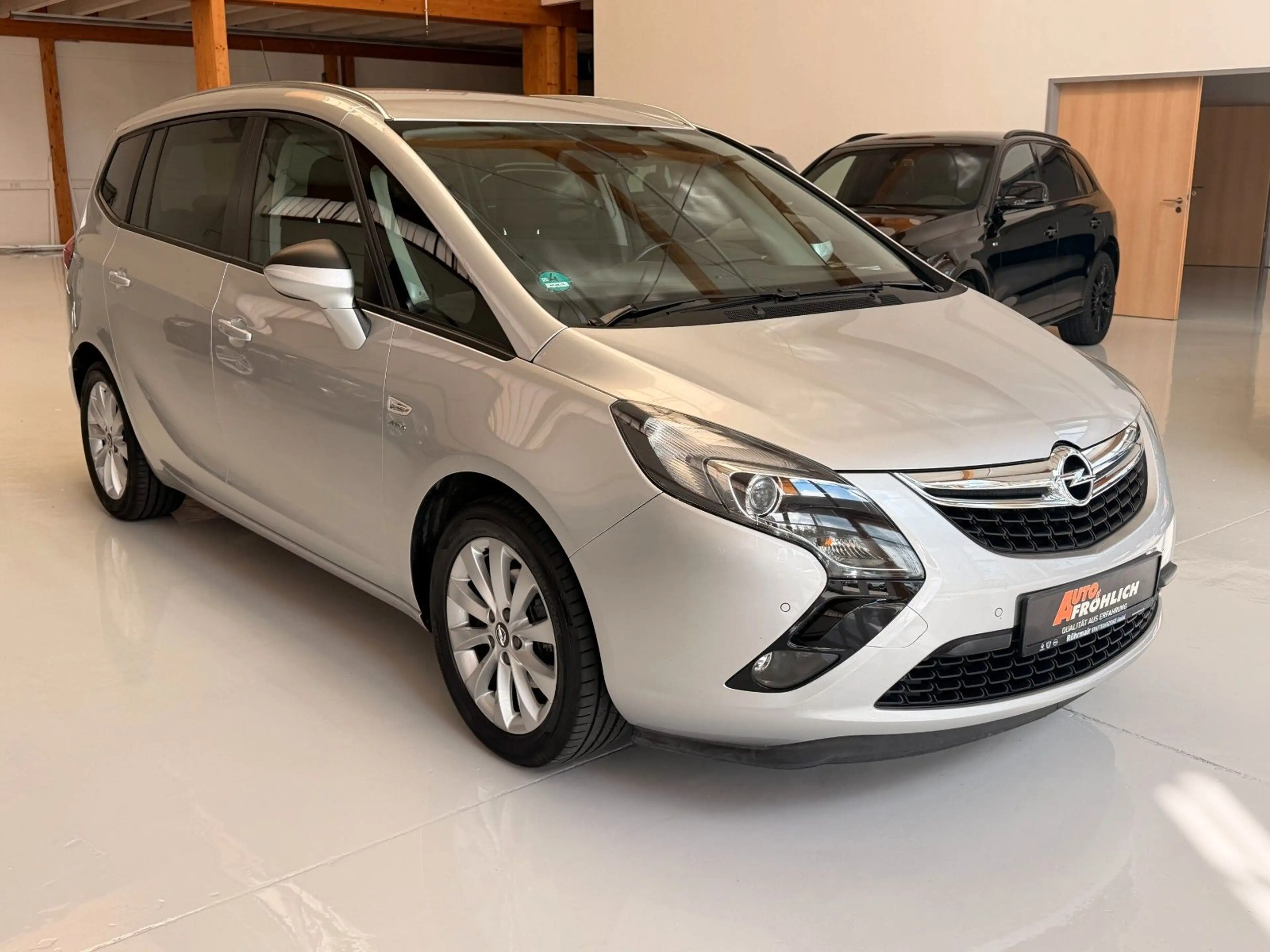 Opel Zafira C Tourer Active Automatik 7 Sitzer AHK — photo 3
