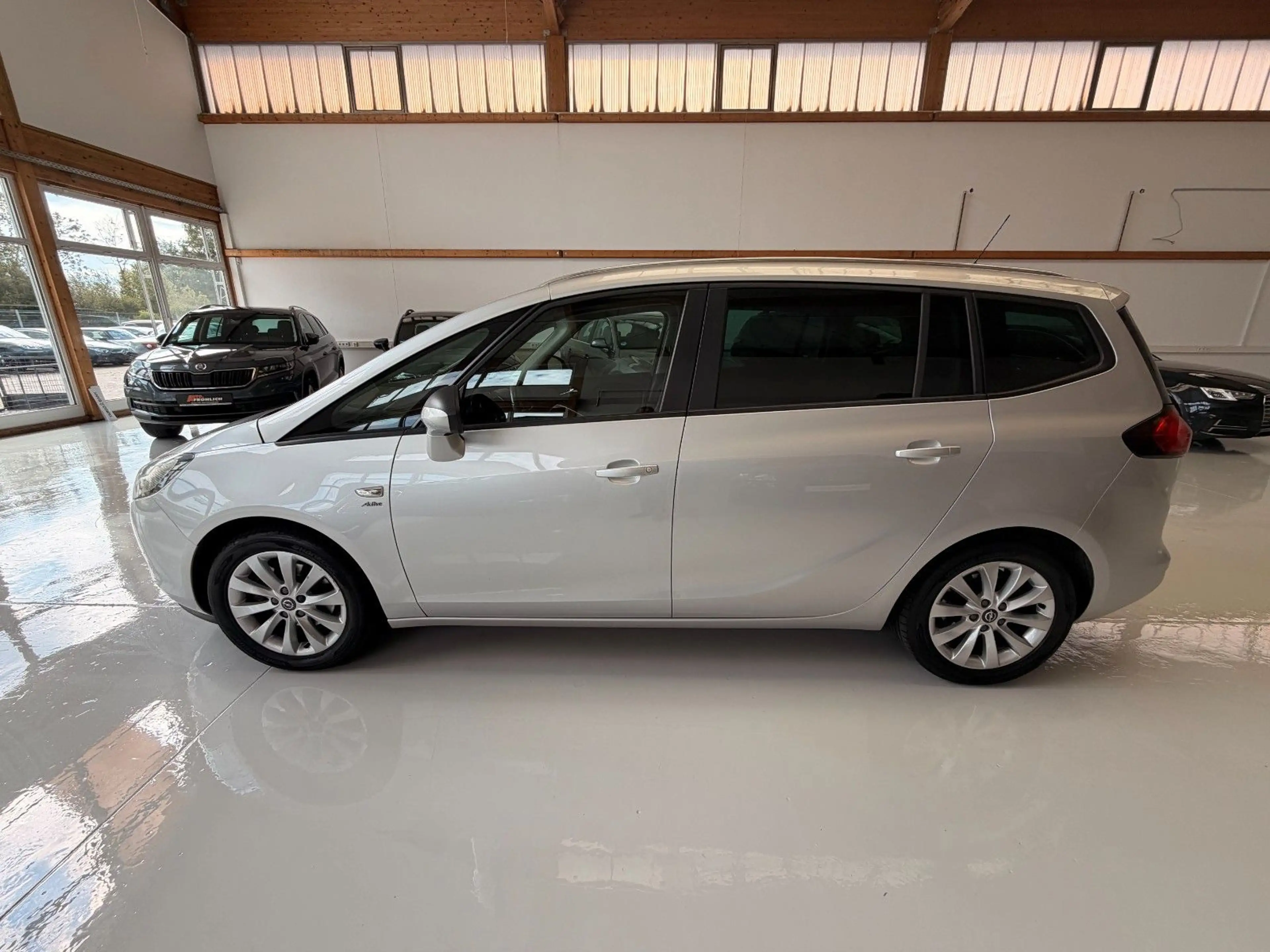 Opel Zafira C Tourer Active Automatik 7 Sitzer AHK — photo 8