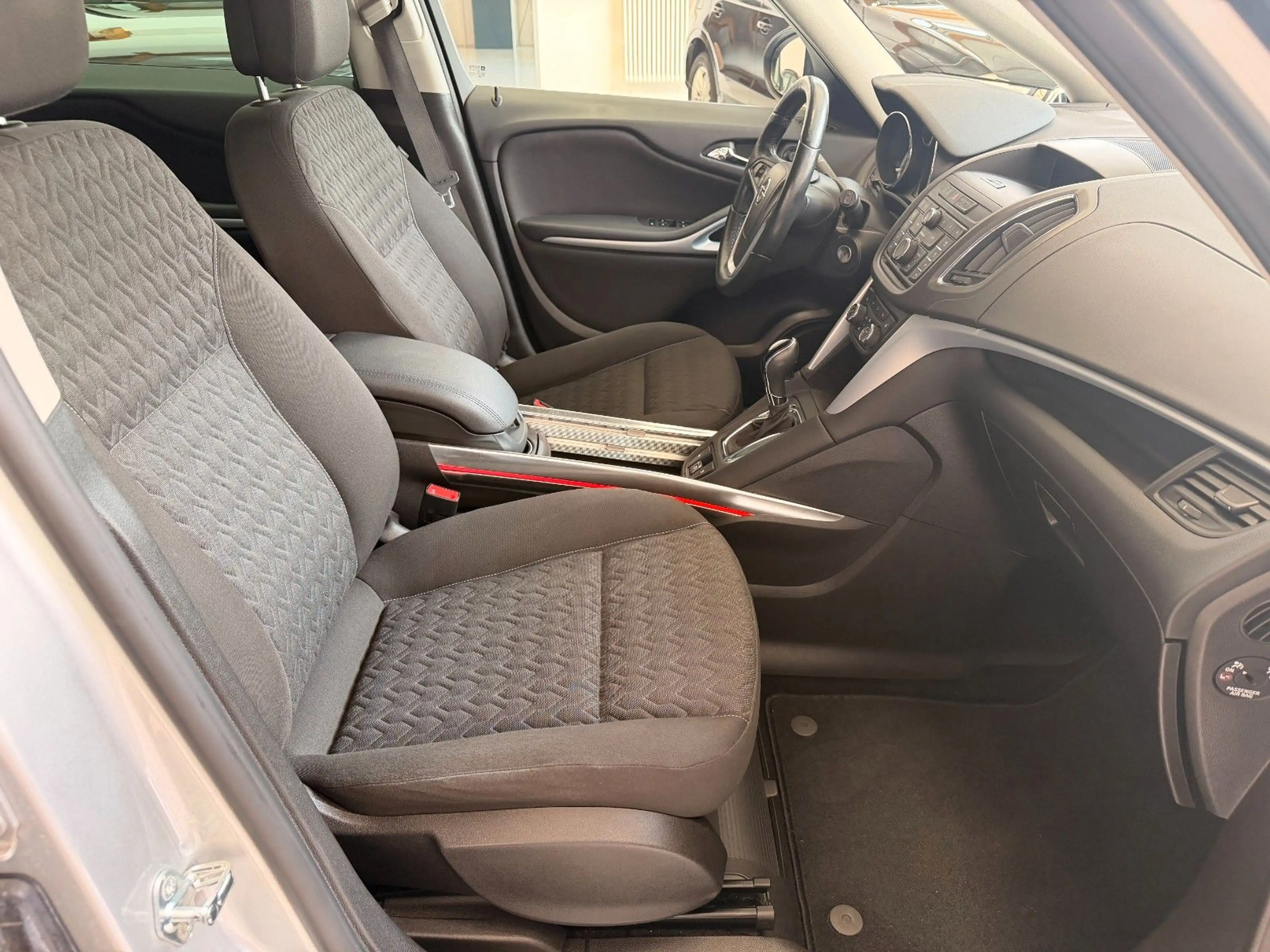 Opel Zafira C Tourer Active Automatik 7 Sitzer AHK — photo 13