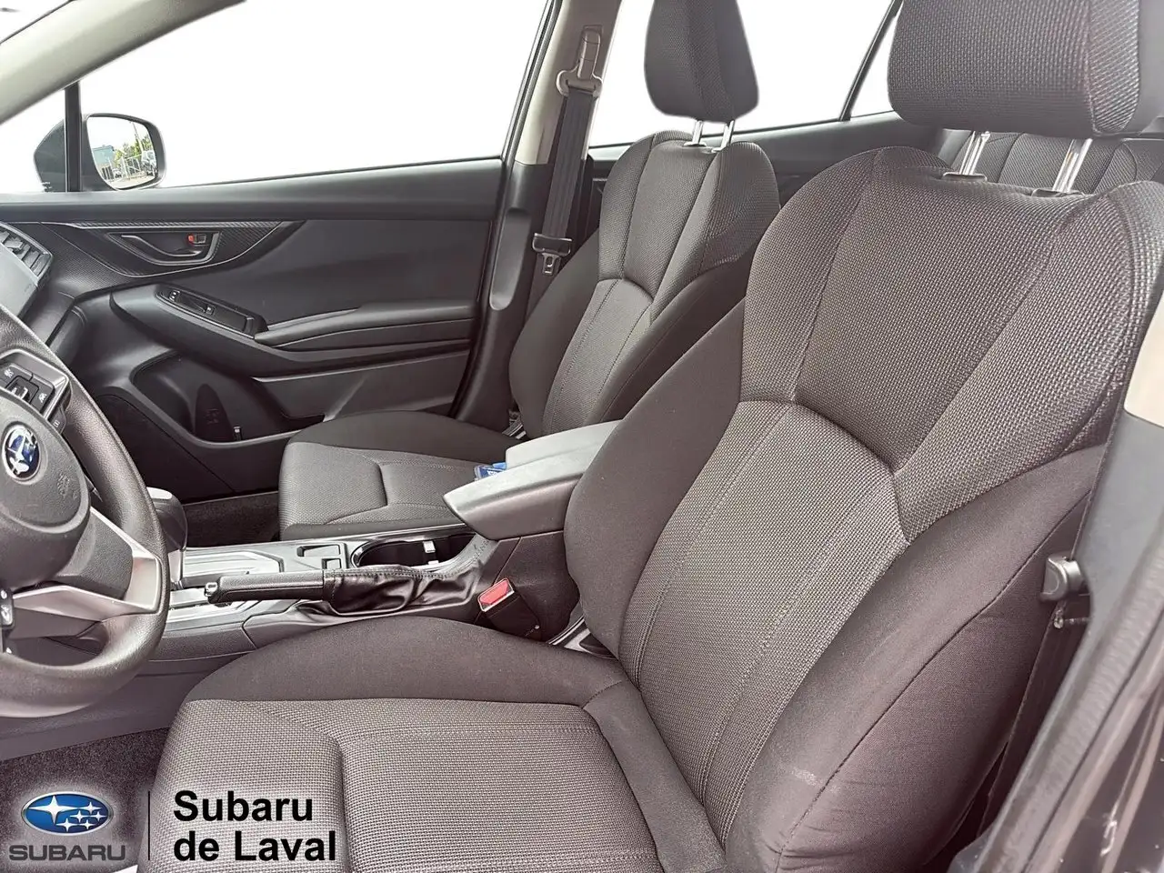 Subaru Impreza снимка Subaru Impreza