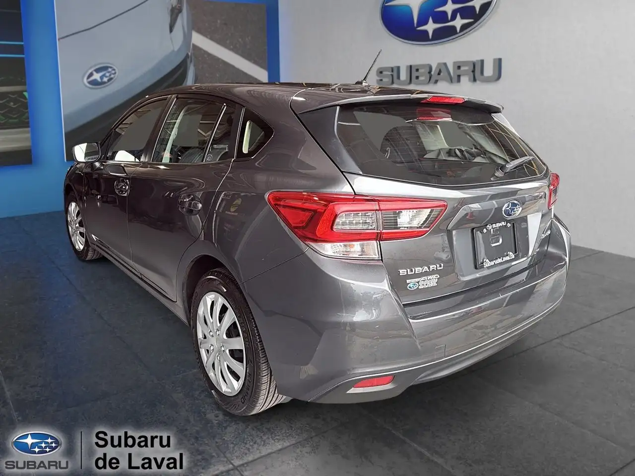 Subaru Impreza снимка Subaru Impreza