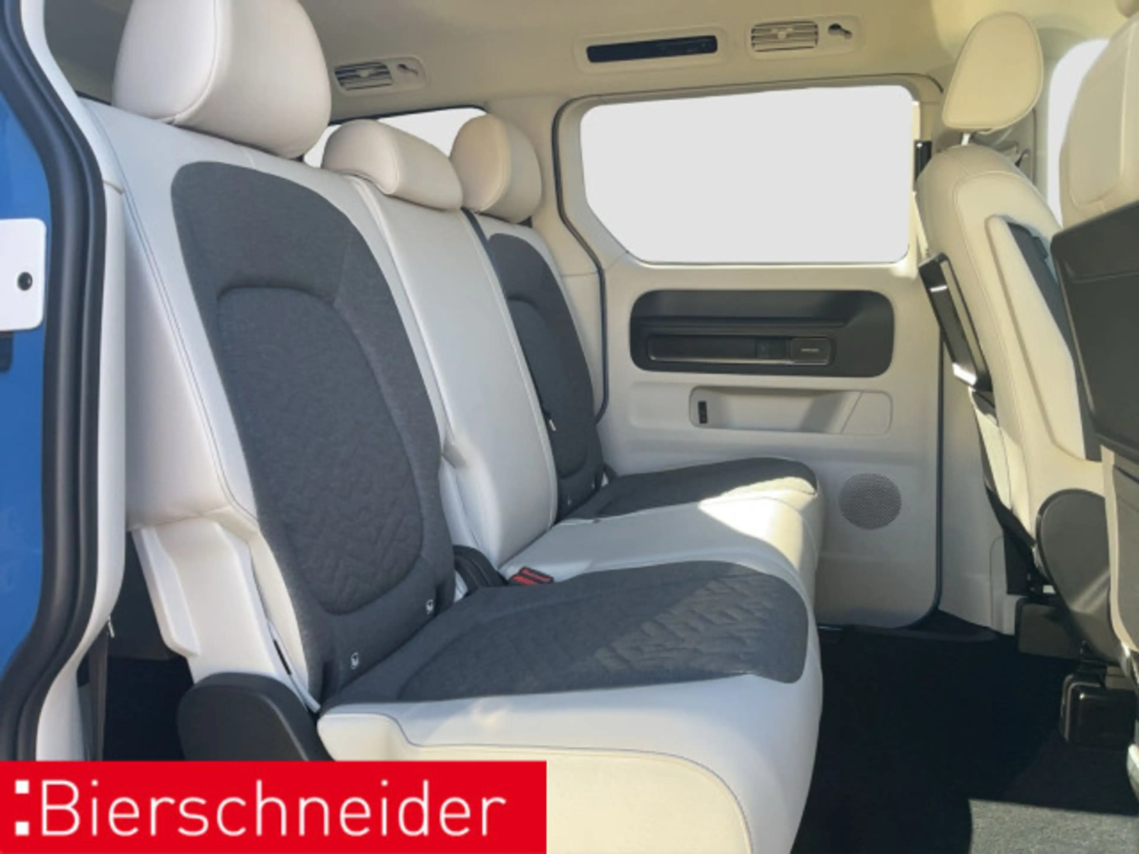 Volkswagen ID. Buzz ID.Buzz Pro AHK MATRIX HuD WÄPU 360 — photo 13
