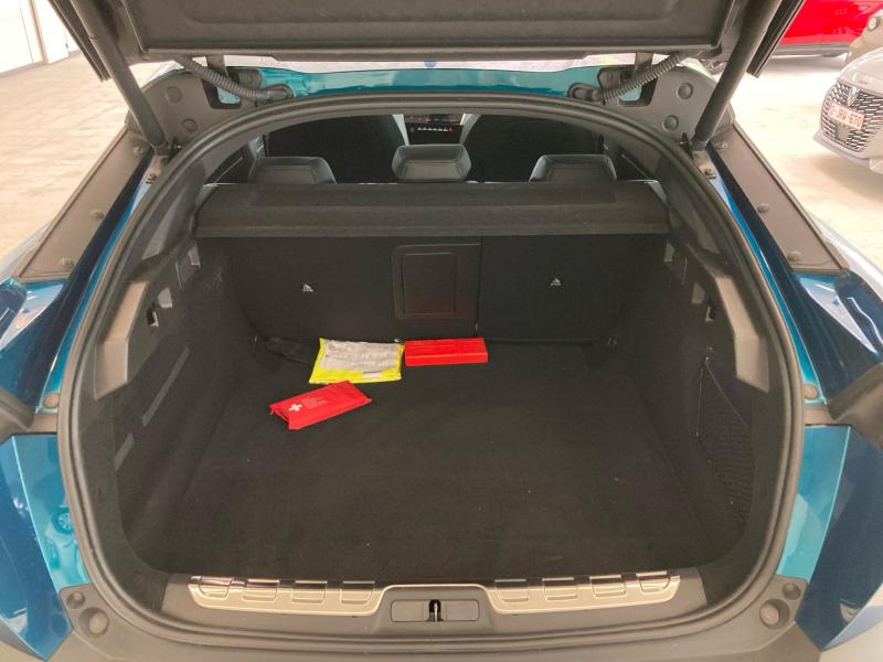 Peugeot 408 GT — photo 10
