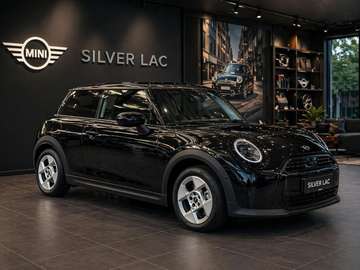 S 204 ch BVA / garantie constructeur / Quasi neuve