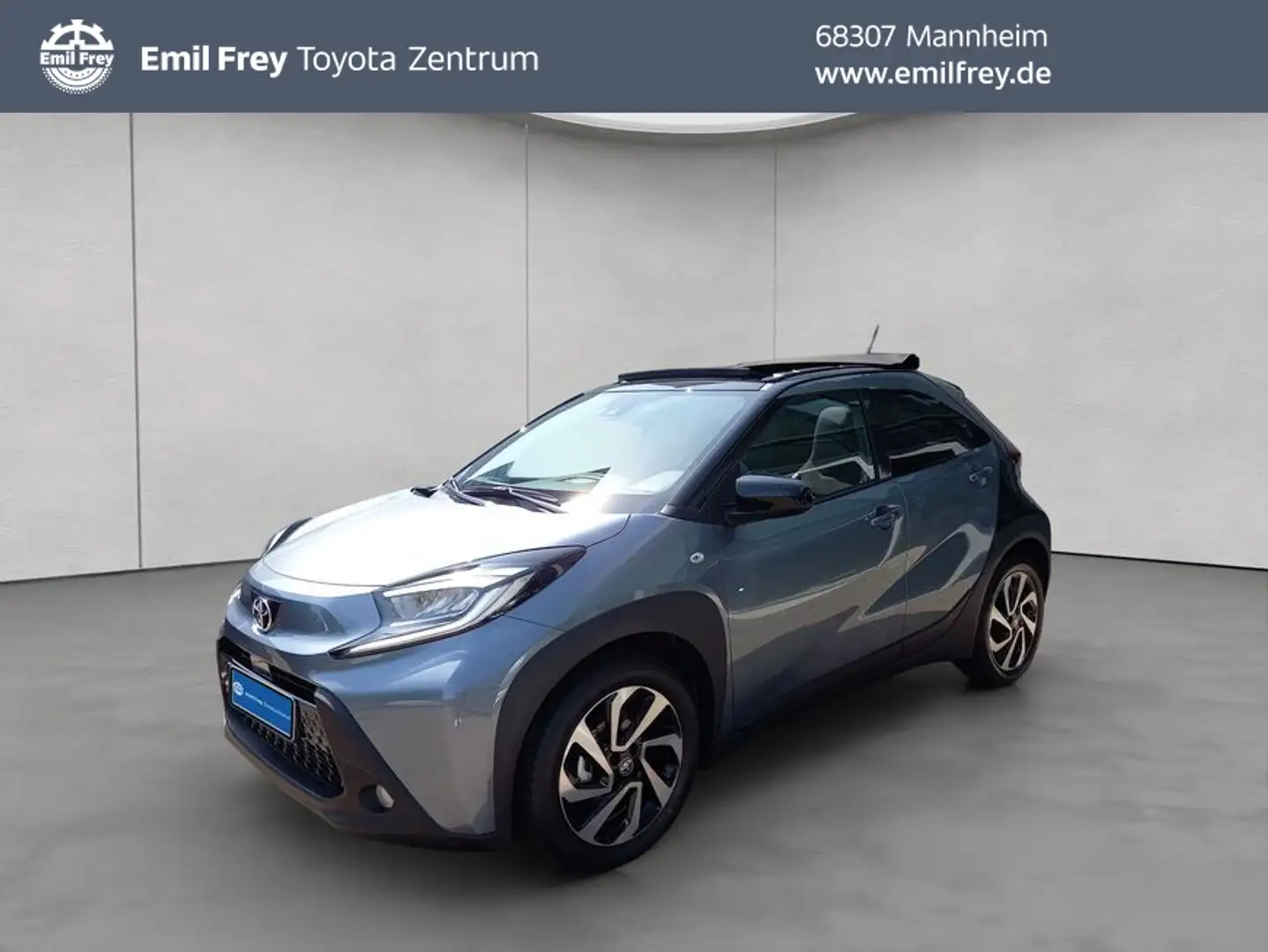 Toyota Aygo X X S-CVT Air Teamplayer Grau - 1