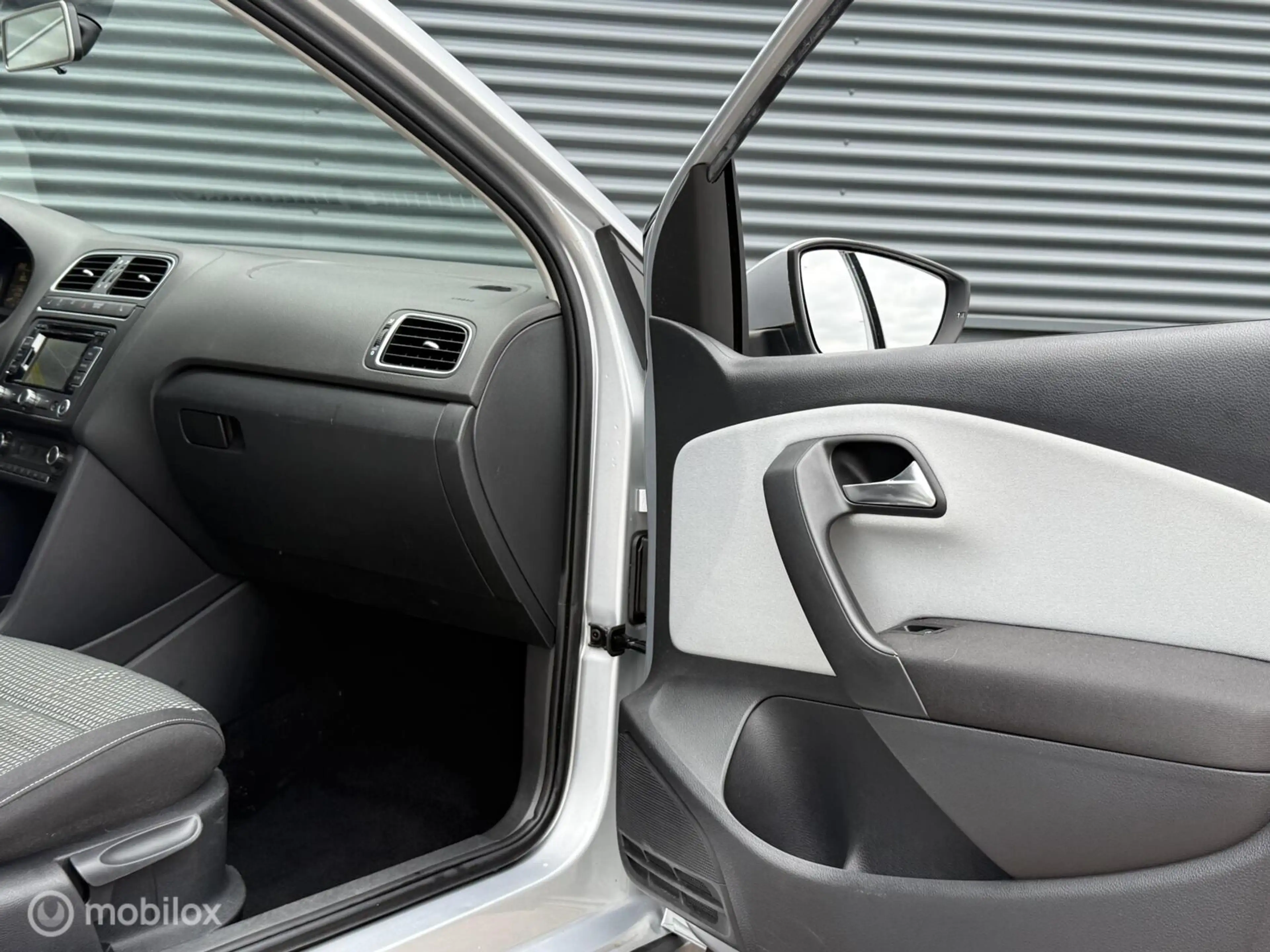 Volkswagen Polo Cross 1.4-16V - Pdc - Navi - Cruise - — photo 15