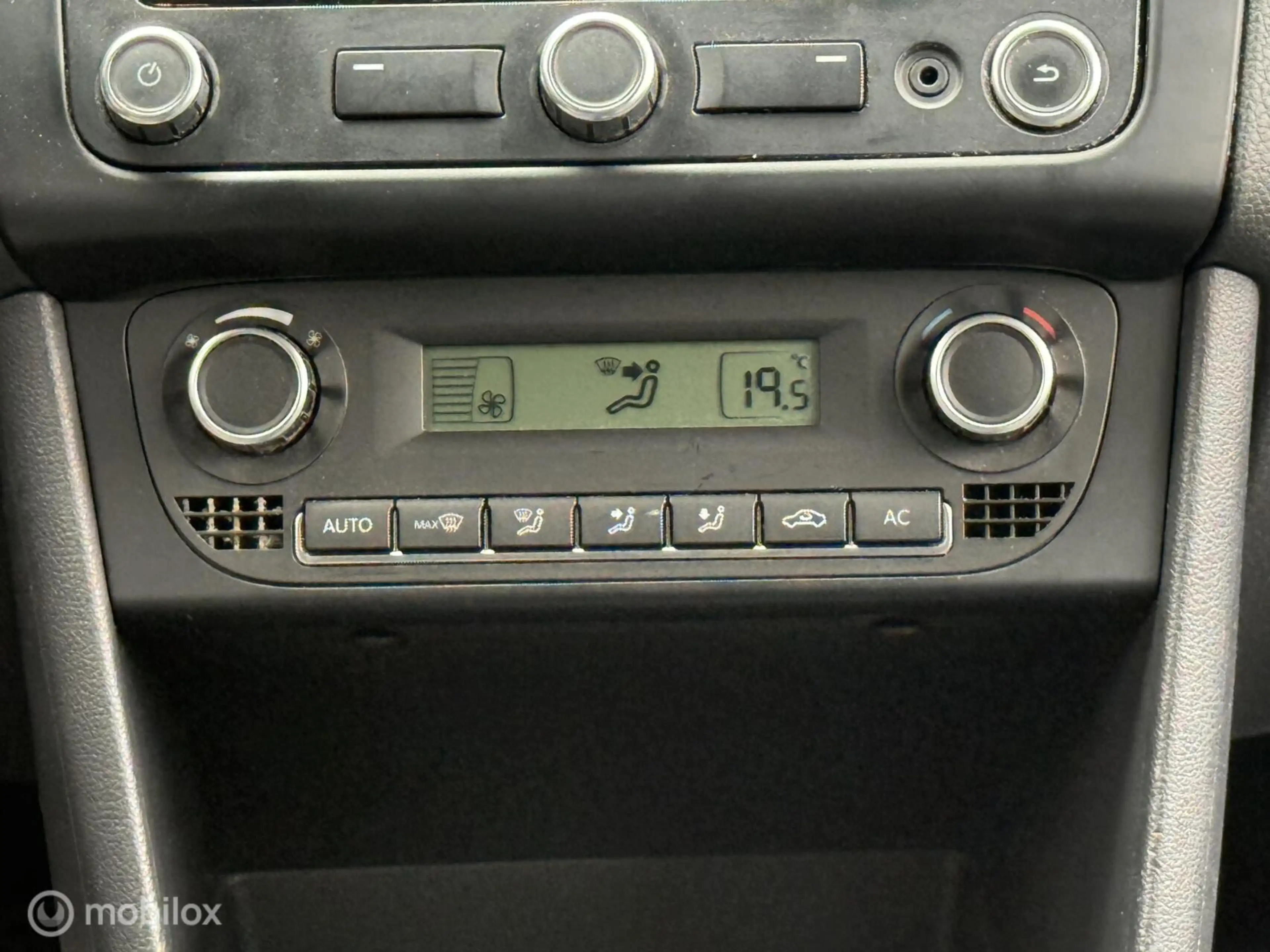 Volkswagen Polo Cross 1.4-16V - Pdc - Navi - Cruise - — photo 19