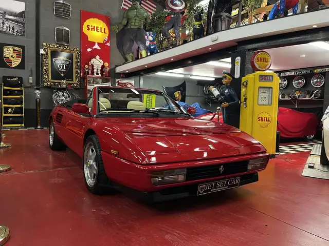 Ferrari Mondial Mondial T Cabriolet V8 3.4L