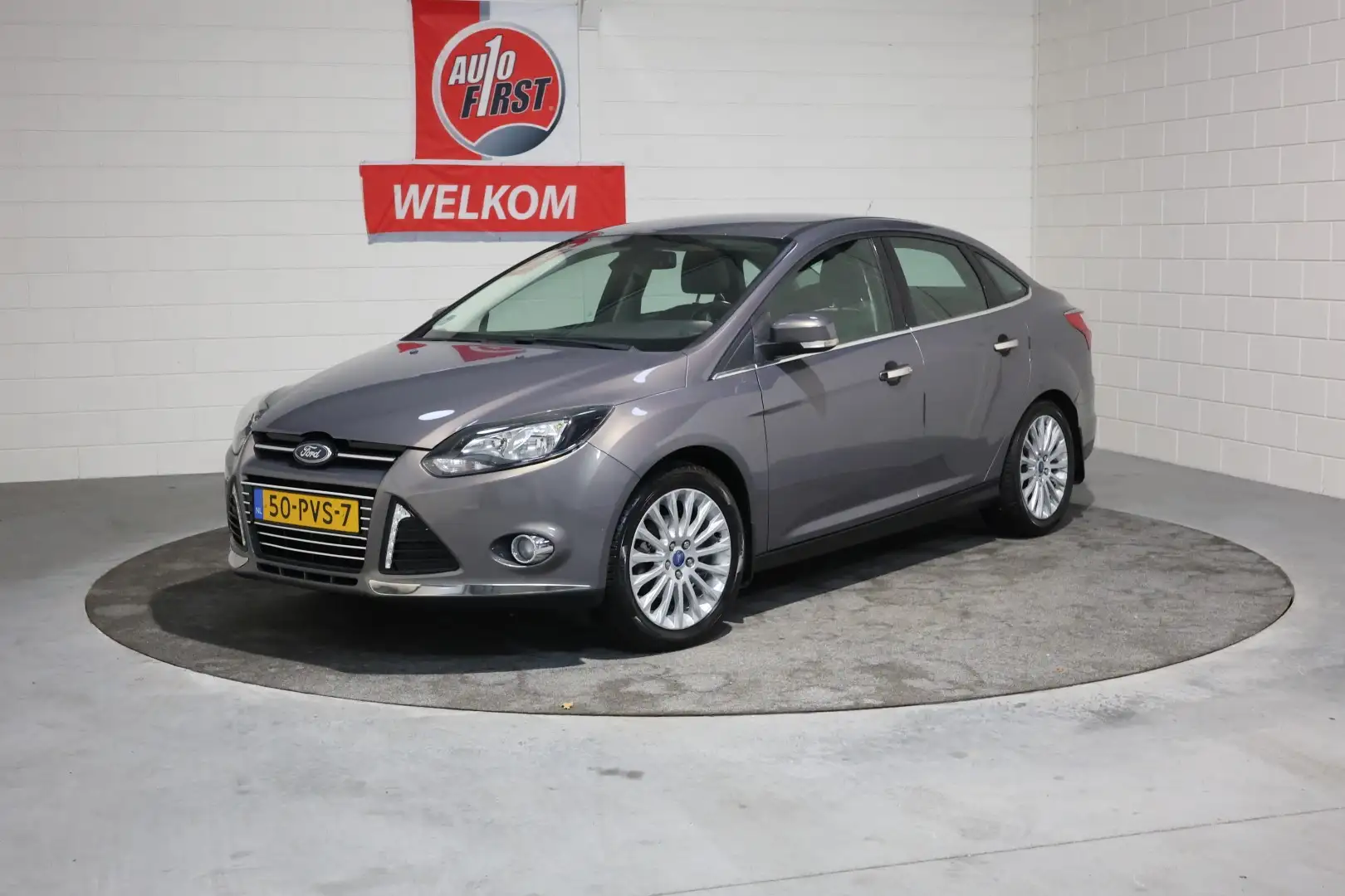 Ford Focus 1.6 TI-VCT First Edition, 2e Eig. Nieuwstaat, Voll Bruin - 1