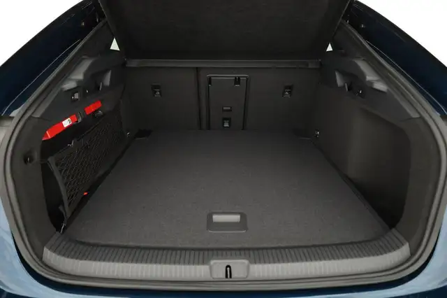 Volkswagen Id.7 view 11