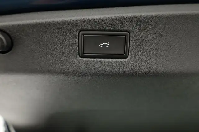 Volkswagen ID.7 view 12