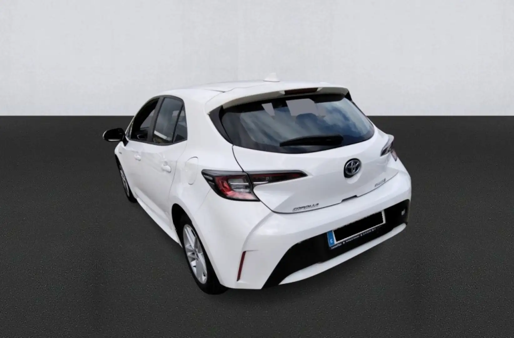Toyota Corolla 125H Active Biały - 2