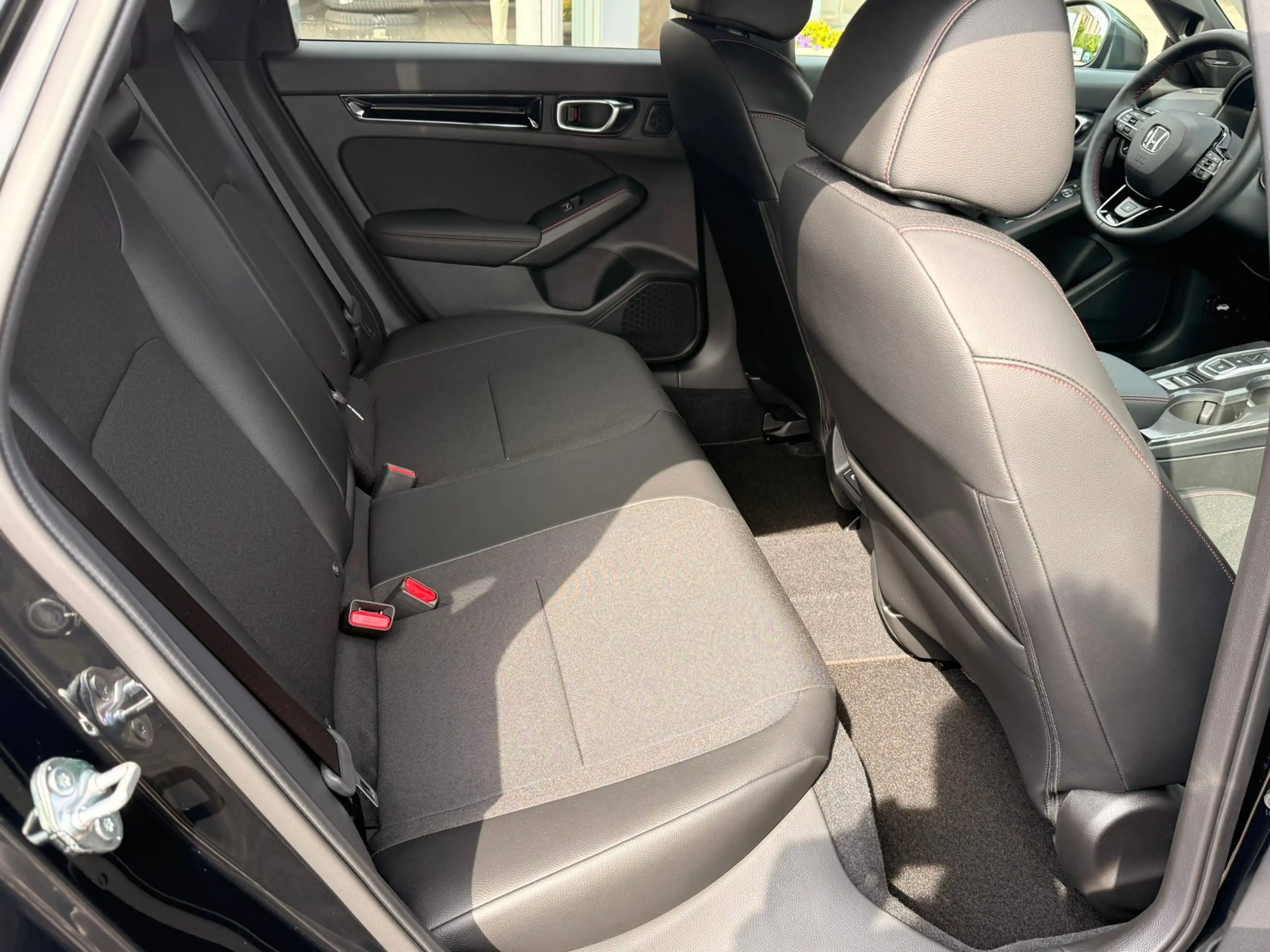 Honda Civic e:HEV Sport Automatik Hybrid Bose — photo 7