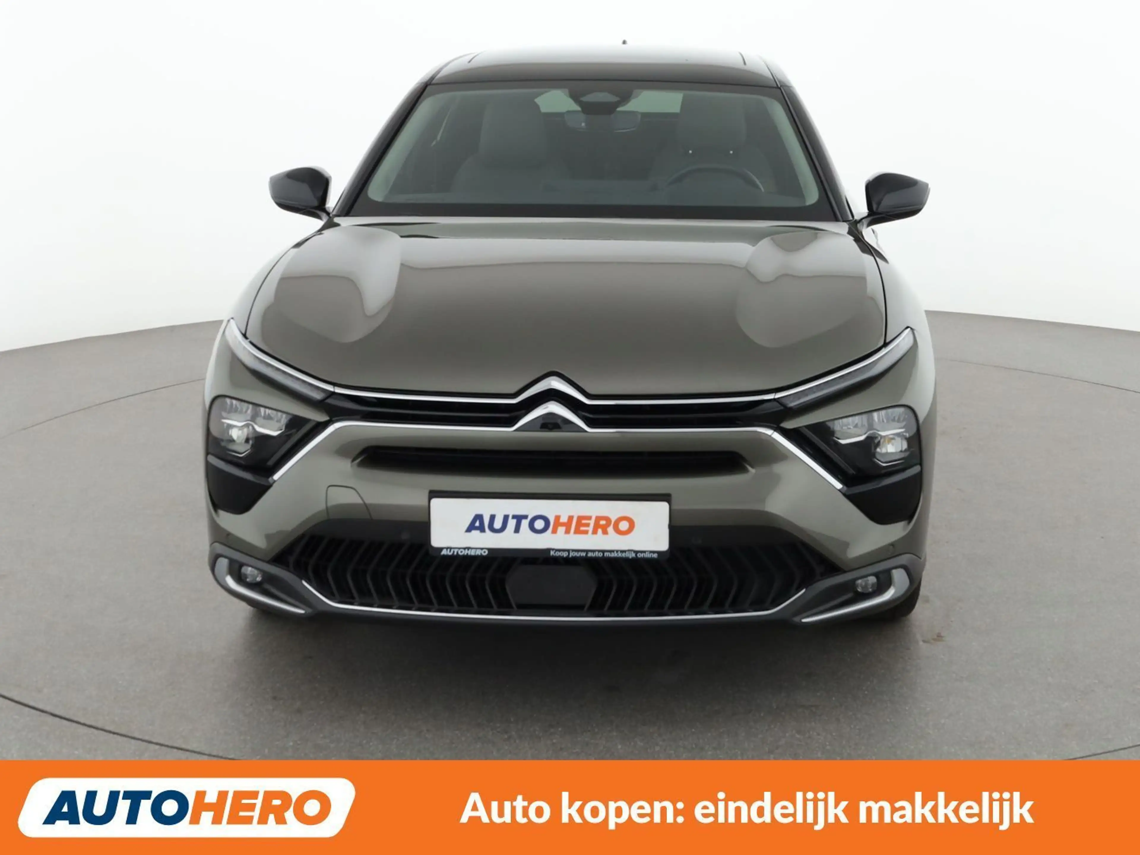 Citroen C5 X 1.6 Plug-in Hybrid Shine Pack — photo 9