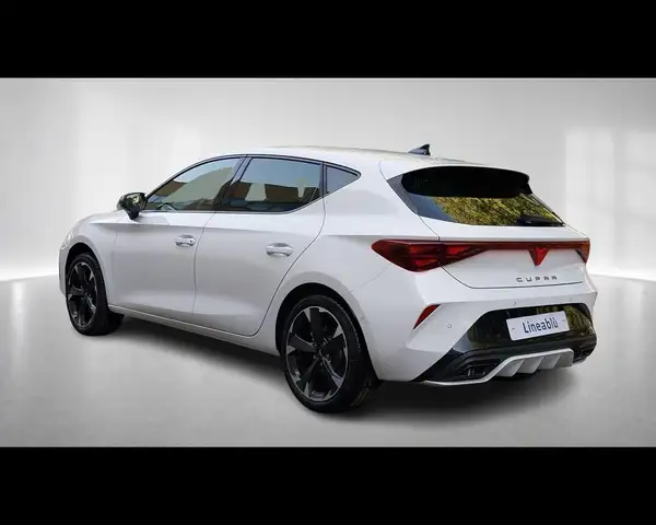 Cupra Leon view 2