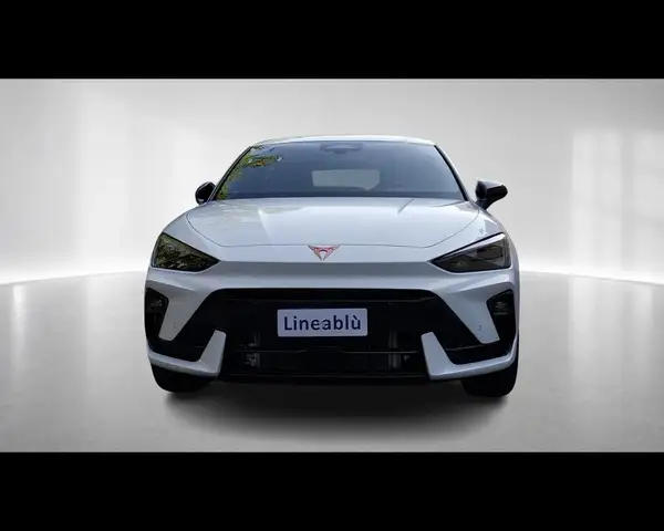 Cupra Leon view 8