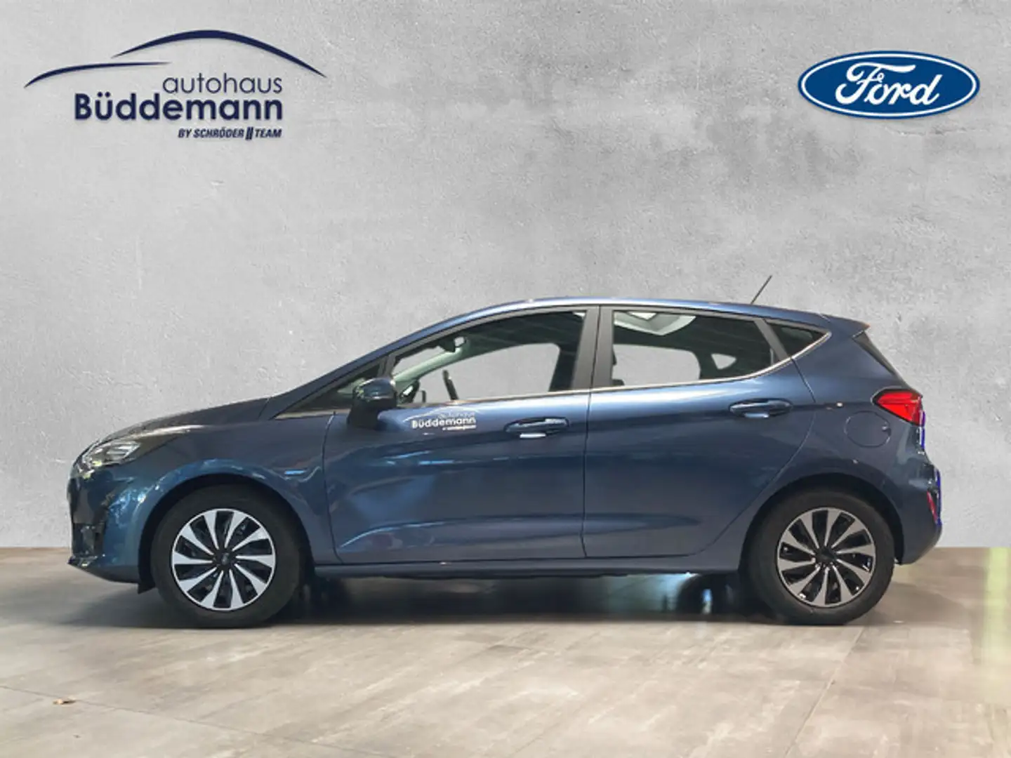 Ford Fiesta Titanium Blau - 2