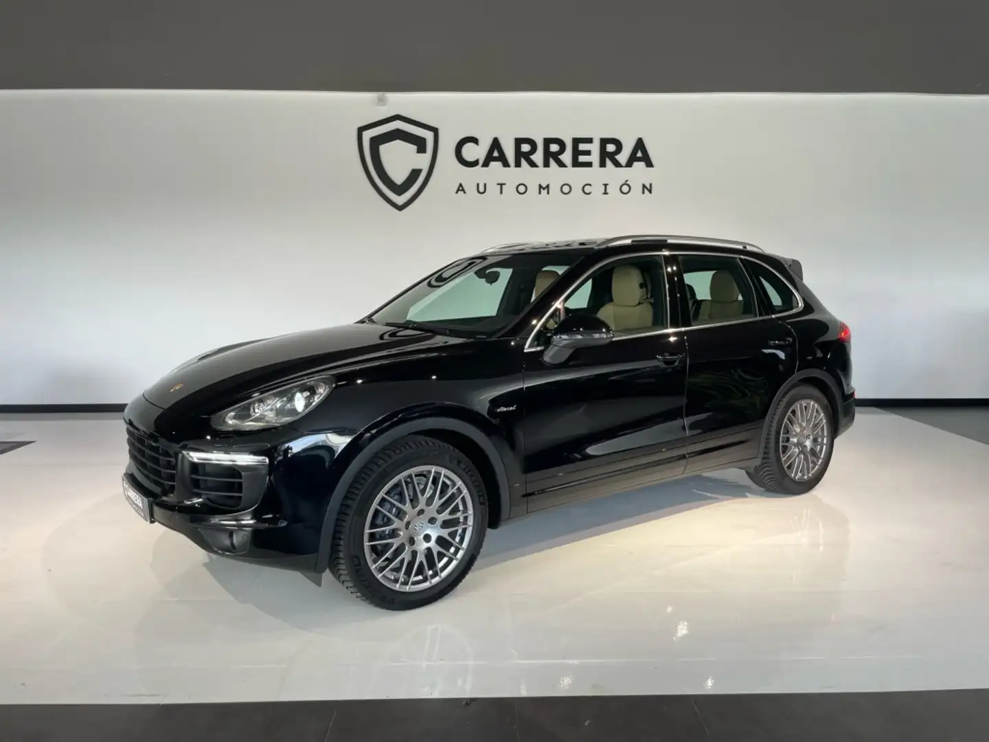Porsche Cayenne Diesel Aut. Negro - 1