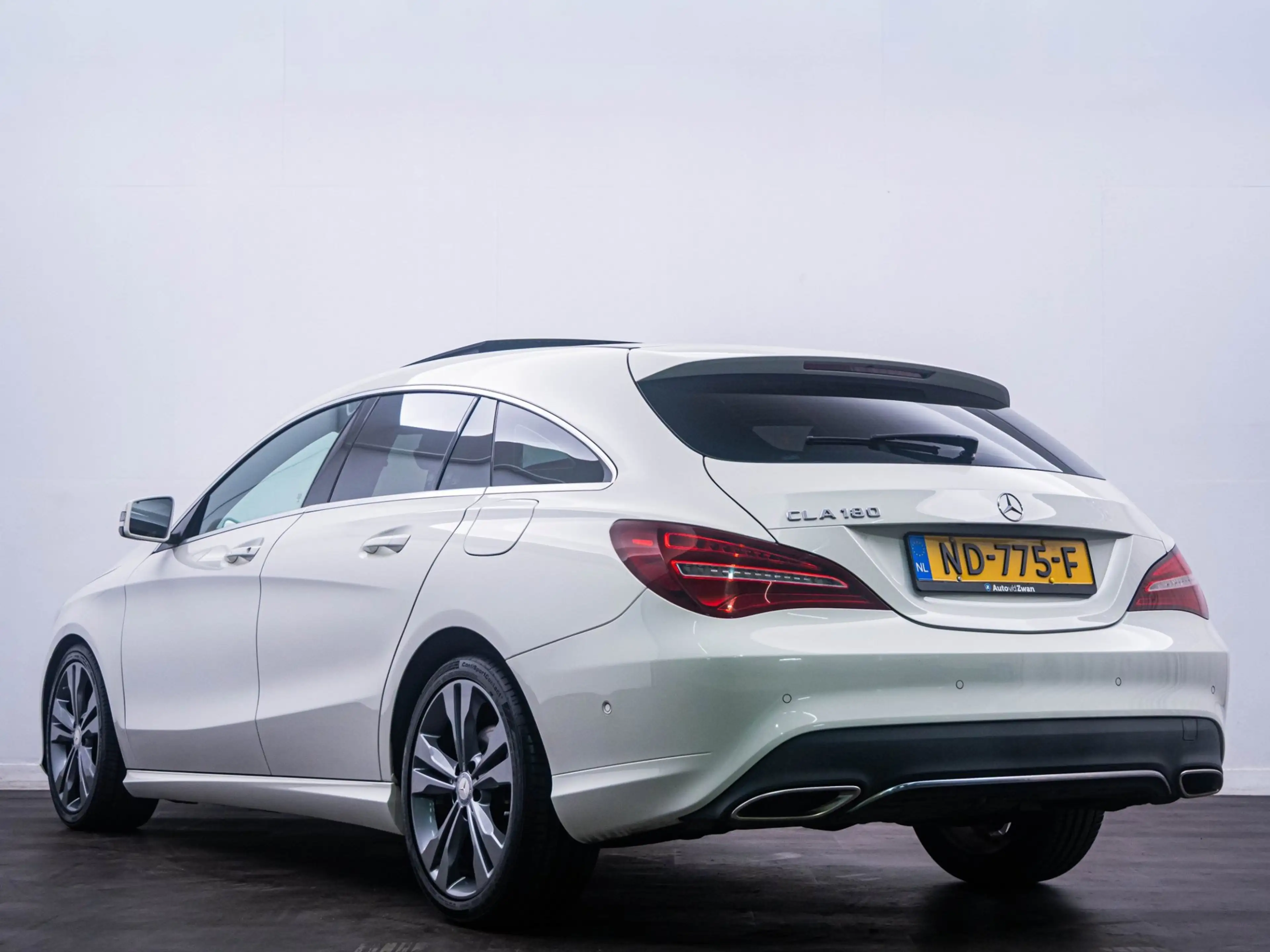 Mercedes-Benz CLA 180 Shooting Brake 'Automaat' PDC! — photo 5