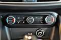 Alfa Romeo Stelvio 2.0 T AWD Super Grijs - thumbnail 11