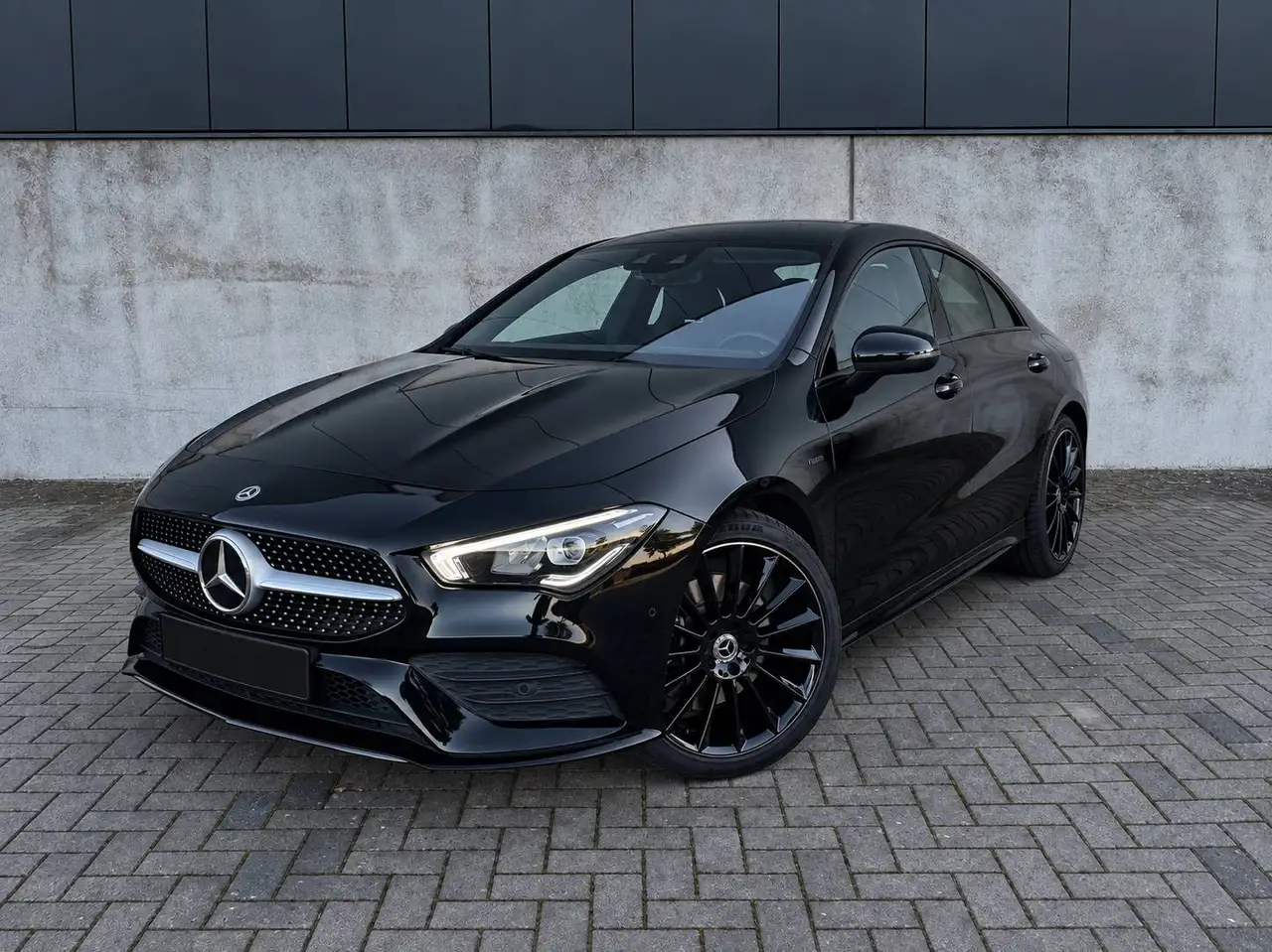 Mercedes-Benz CLA 250