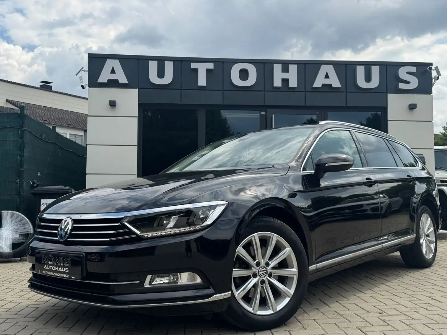 Volkswagen Passat Variant 2.0 TDI Highline*AHK*Keyless*LED* Schwarz - 1