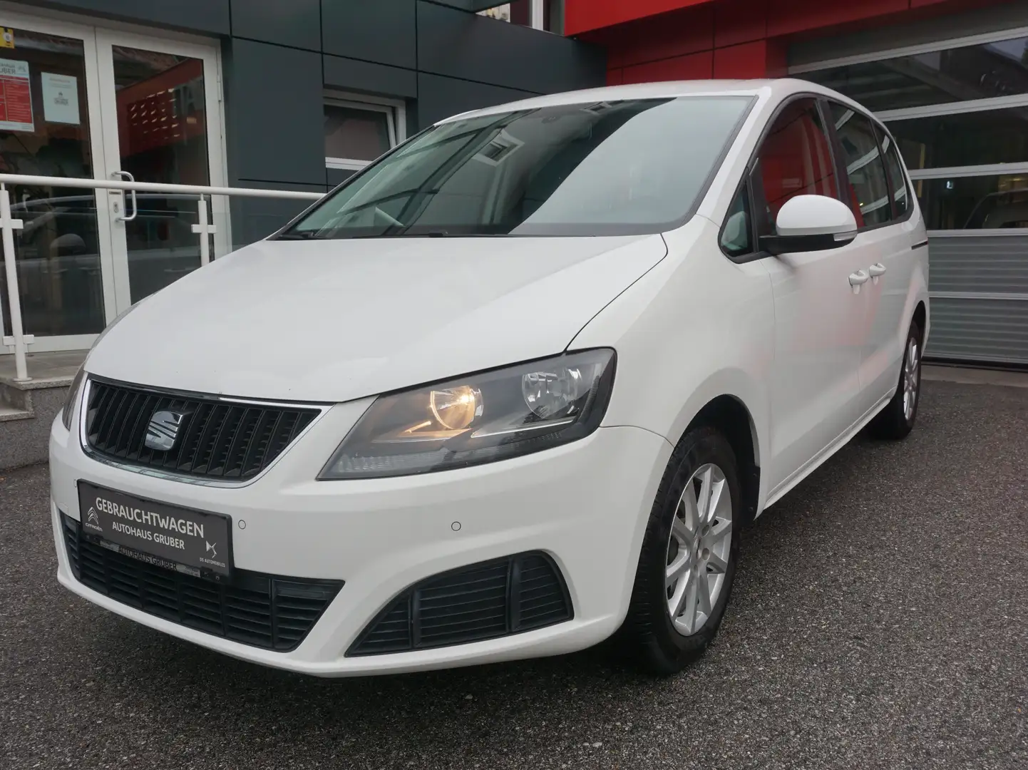 SEAT Alhambra Alhambra Family 2,0 TDI Weiß - 1
