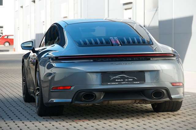Porsche 992 Carrera T SportDesign/Carbonräder/4Sitz/Bose