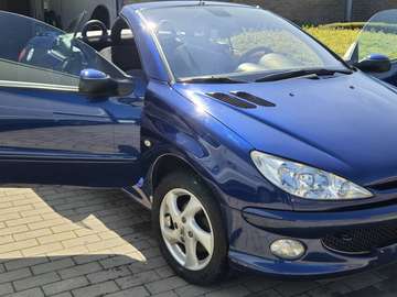 Cabriolet Zeer Proper ! Gekeurd !