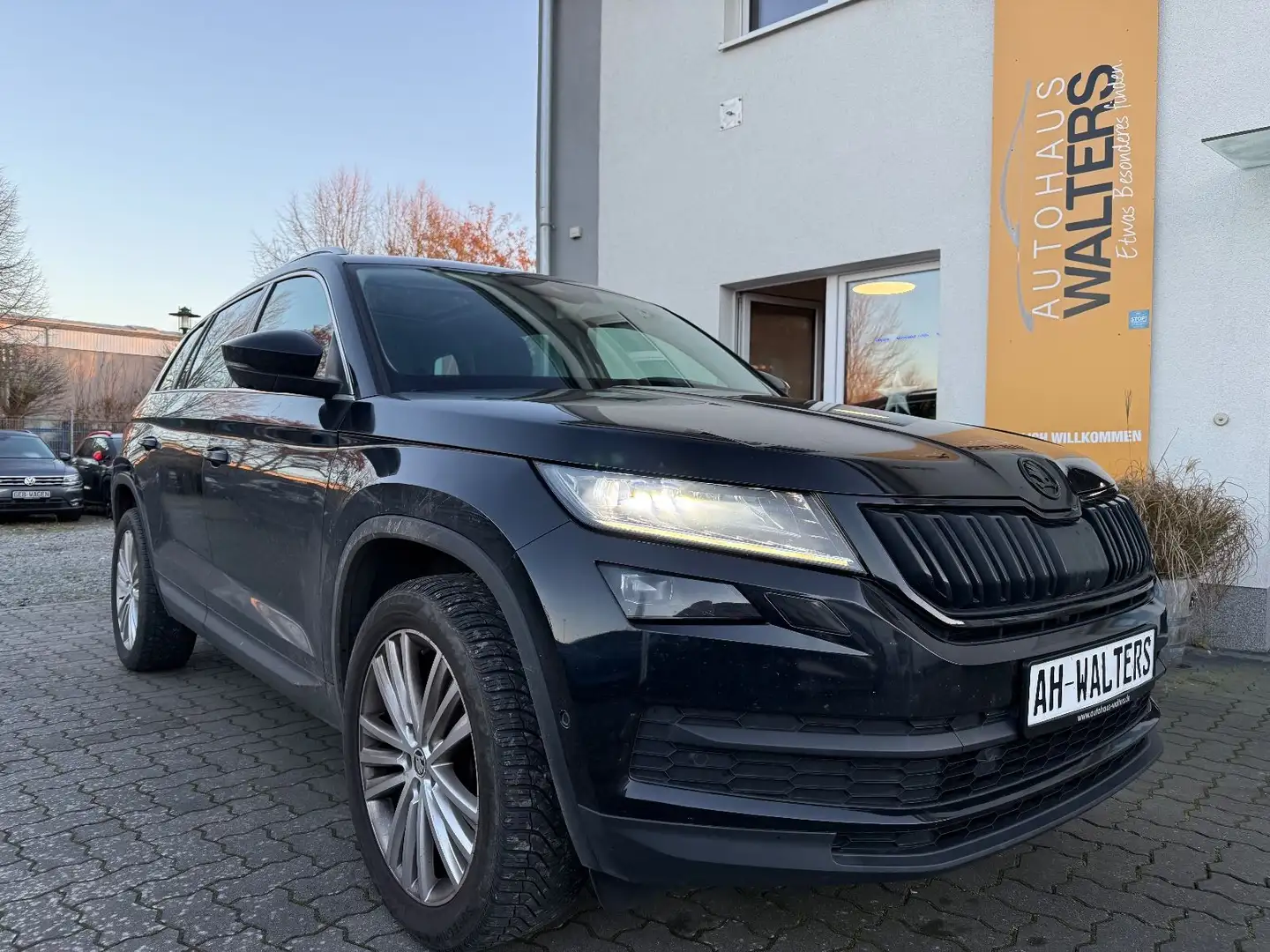 Skoda Kodiaq Style 4x4=Leder-LED-AHK-Carplay-Kamera= Schwarz - 1