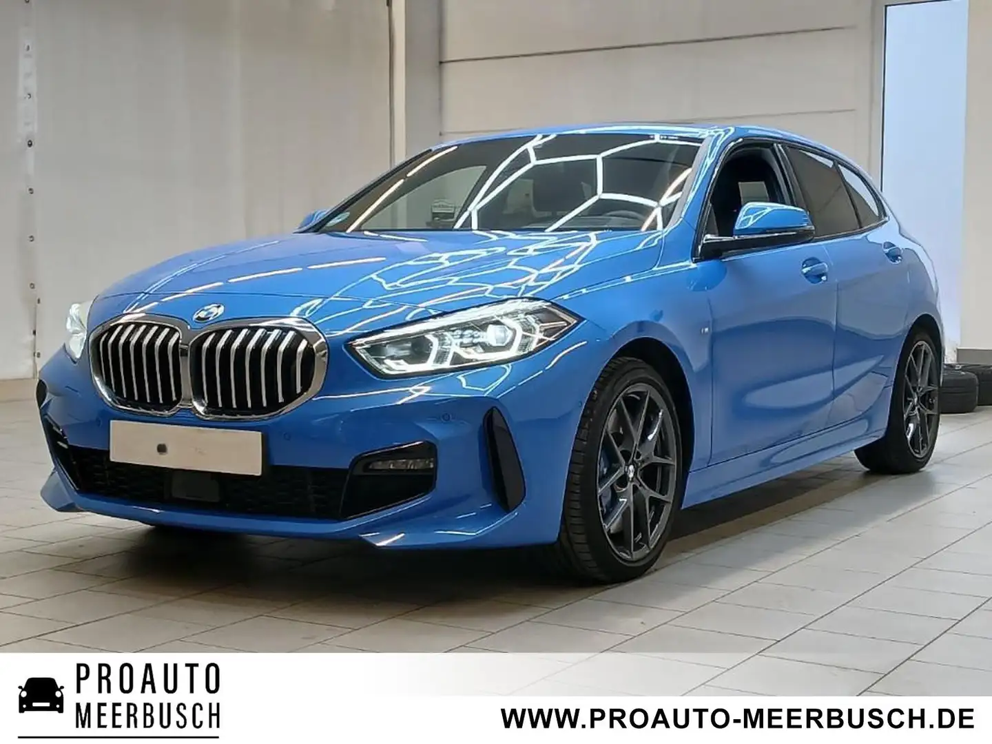 BMW 118 i M Sport HUD/HIFI/PANO/PARKASSIST/ACC Blau - 1