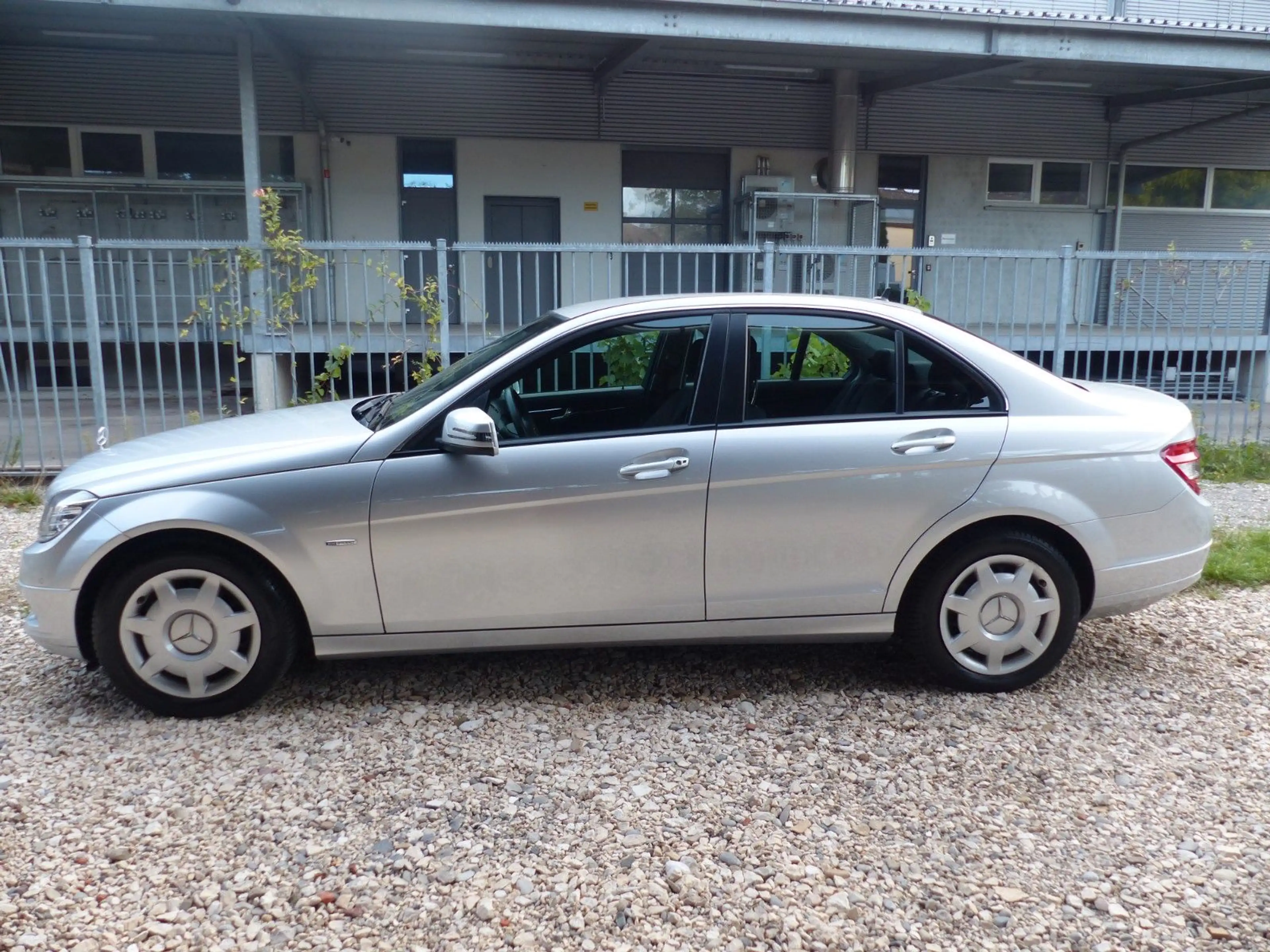 Mercedes-Benz C 180 * C*180*Kompressor *Service Neu*Automatik* — photo 2