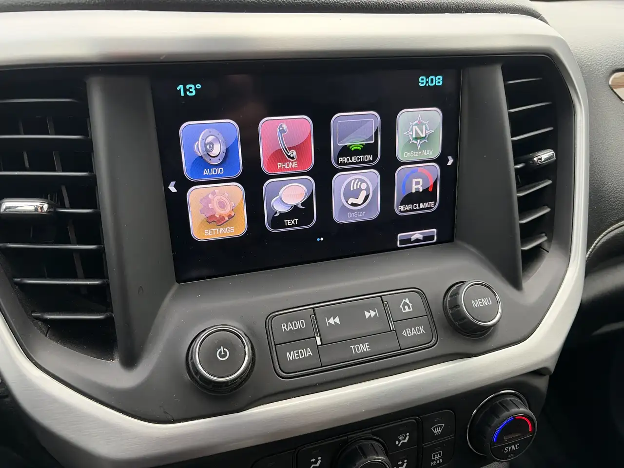 GMC Acadia снимка GMC Acadia