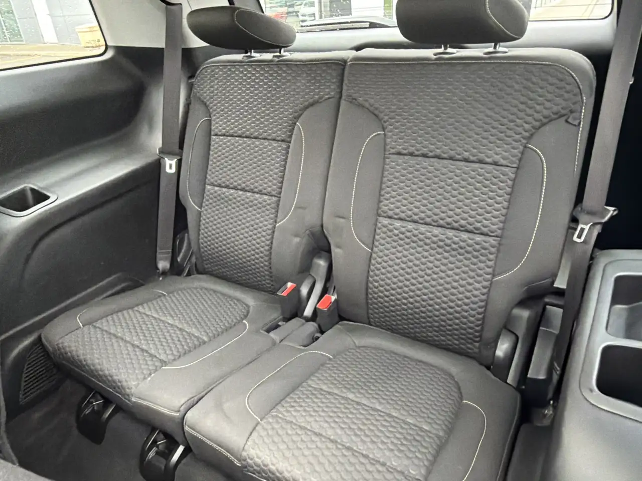 GMC Acadia снимка GMC Acadia